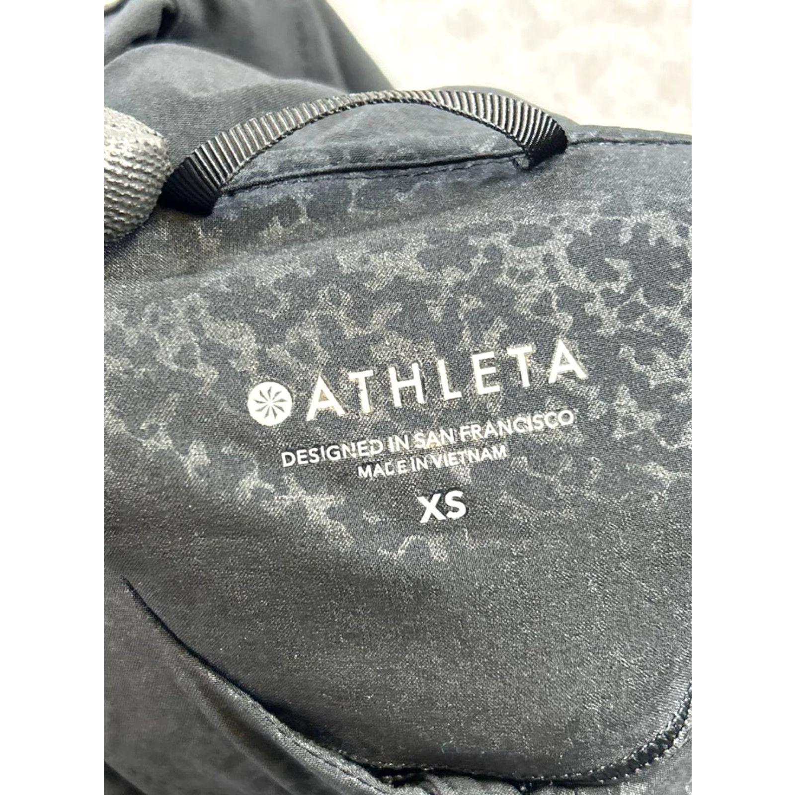 Athleta Athleta Jacket Womens XS Black Full Zip Running Basic Jacket Athleisure Womens XS Black Full Zip Running & Jogging Size XS / US 0-2 / IT 36-38 - 3 Thumbnail