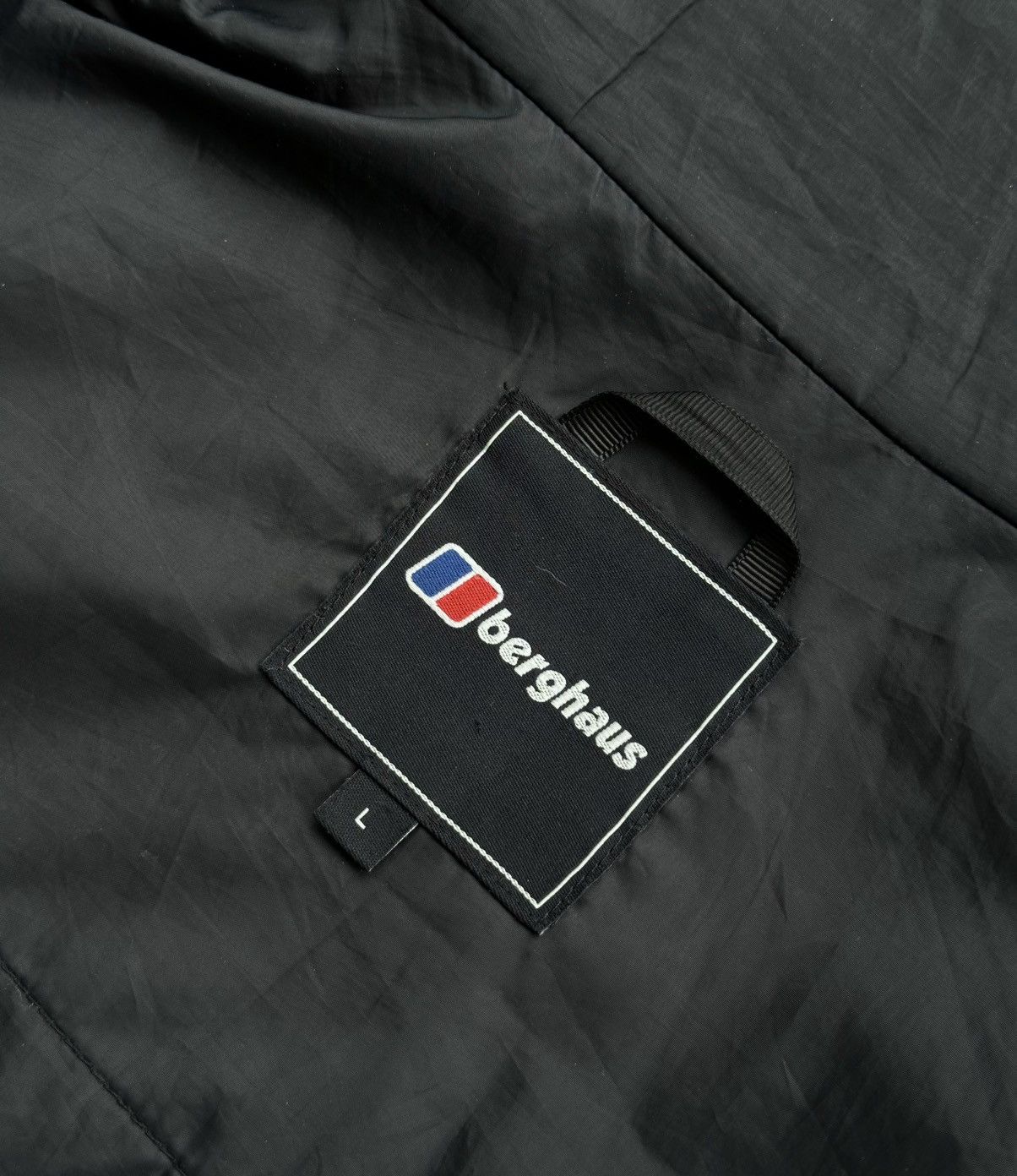Berghaus Berghaus AQ2 Mens Jacket Black Hooded Waterproof Size L Size US L / EU 52-54 / 3 - 6 Thumbnail