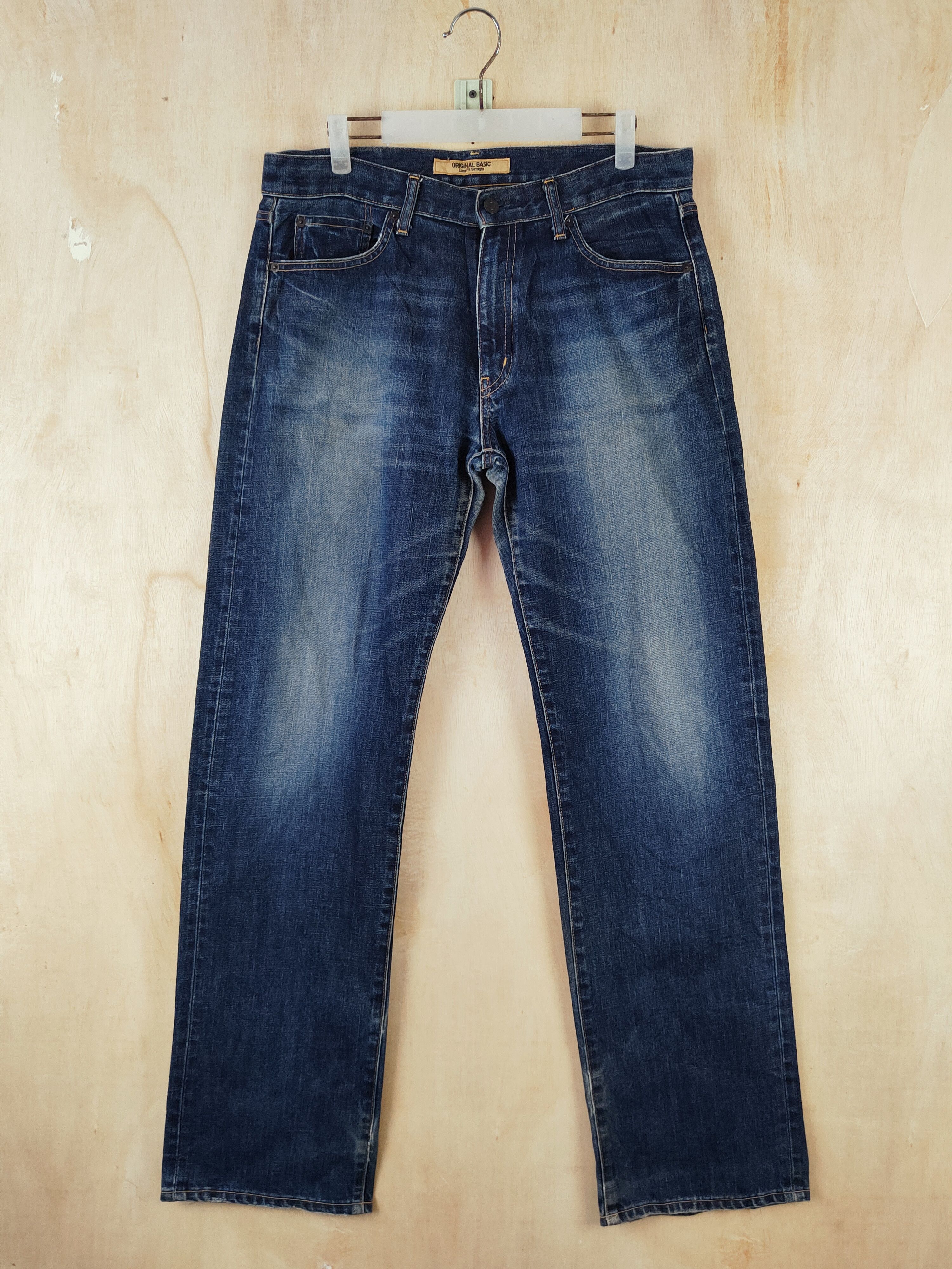 Japanese Brand Uniqlo Dark Blue Distressed Ripped Jeans #S2656 Size US 35 - 1 Thumbnail