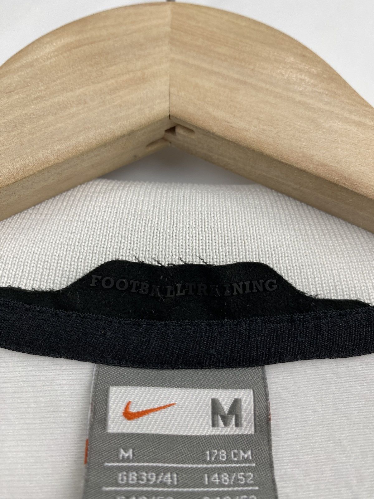 Nike 🇮🇹 Vintage 90s Nike Juventus Zip Hoodie Football Rare Y2K Size US M / EU 48-50 / 2 - 7 Thumbnail