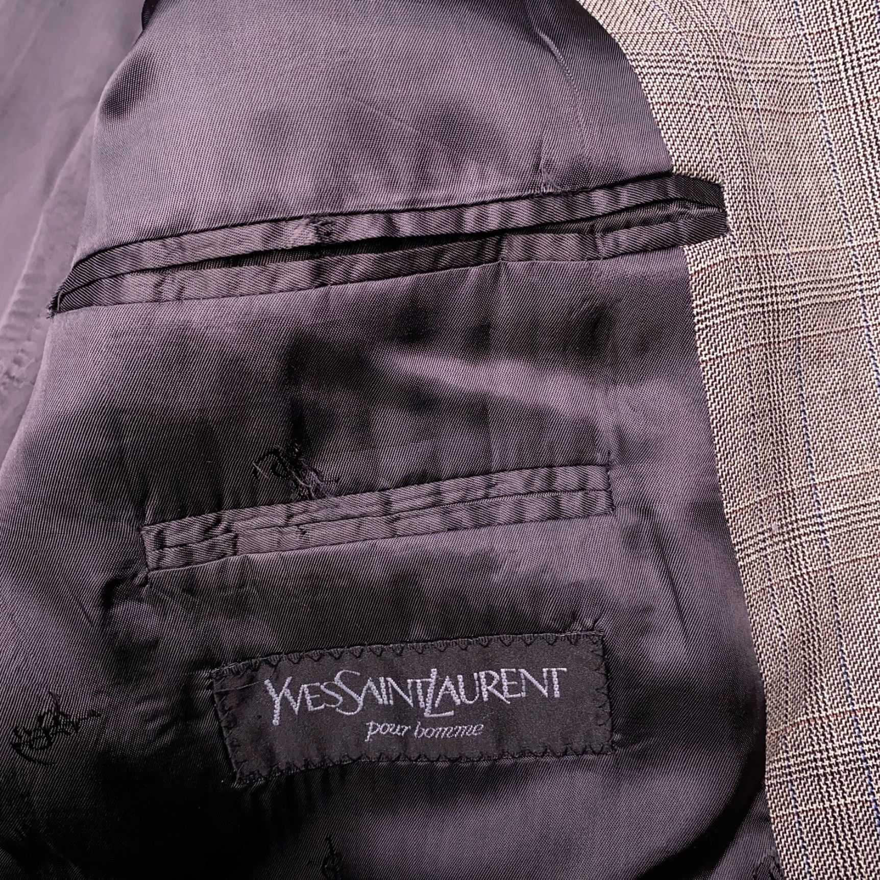 Yves Saint Laurent VINTAGE Saint Laurent Blazer Men 46 Gray Plaid Wool Sport Coat Regular Notch Lapel 3-Button/ Four-Button? Size 46R - 7 Thumbnail