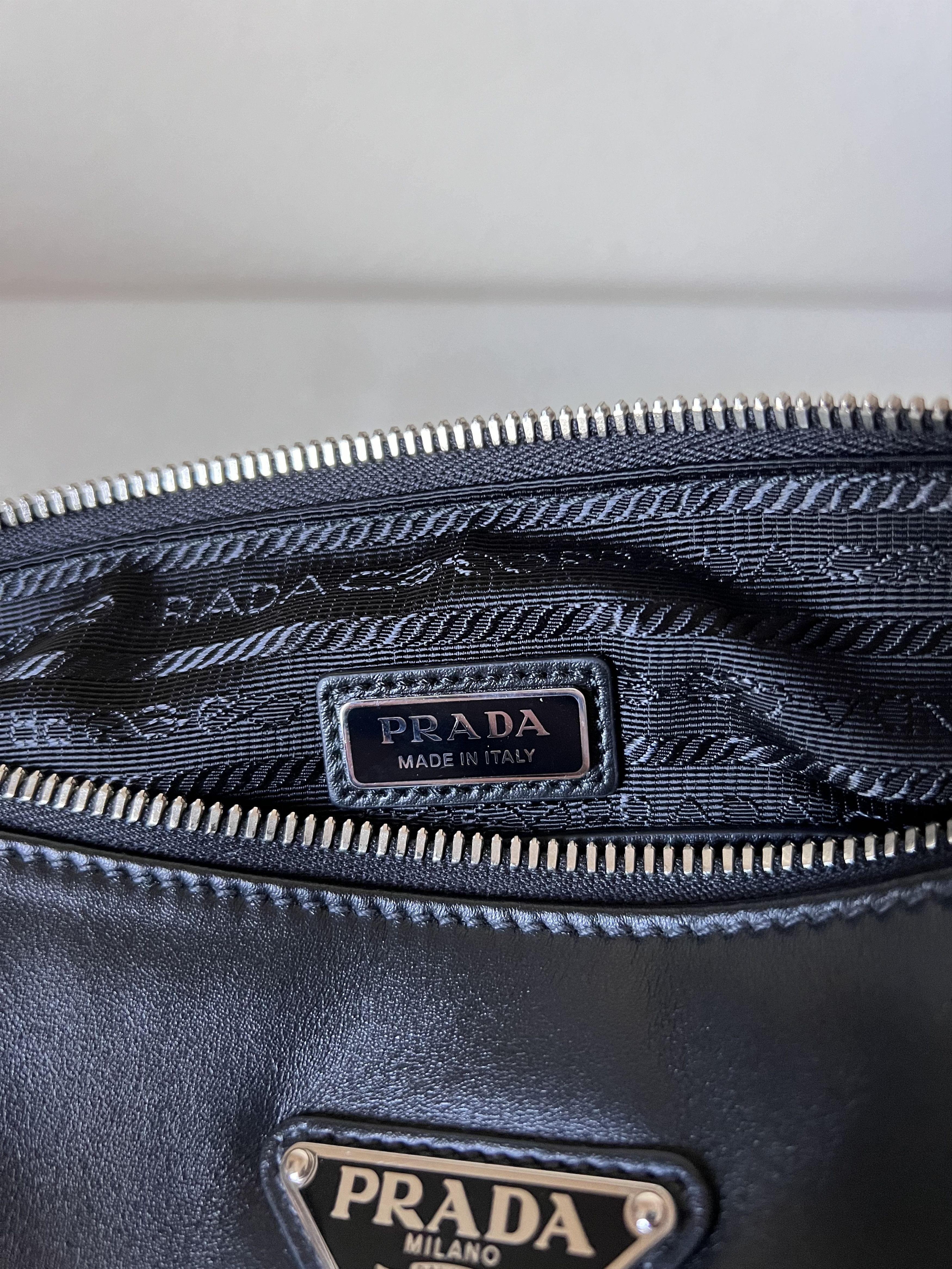 Prada Prada Leather Triangle Crossbody Bag in Black Size ONE SIZE - 6 Thumbnail