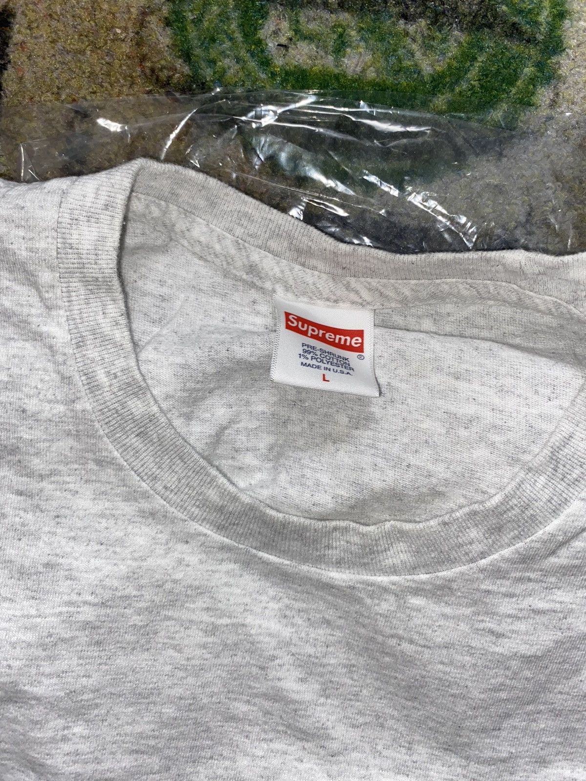 Supreme Supreme Eyes Tee Ash Grey Size US L / EU 52-54 / 3 - 2 Thumbnail