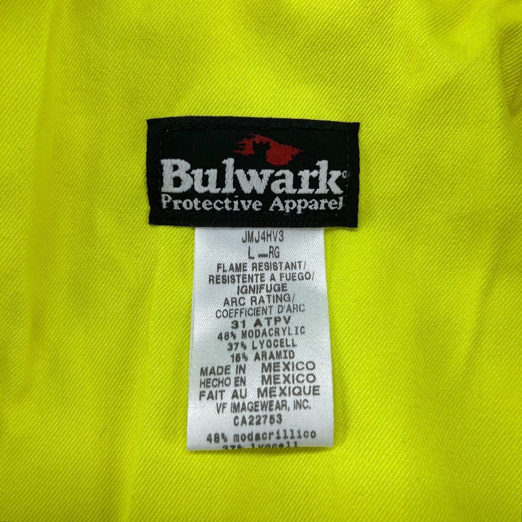 Vintage Bulwark Jacket Mens L Yellow Flame Resistant Hi Vis Reflective 31 ATPV Jacket Long Sleeve Men Reflective Bulwark Yellow L Men Size US L / EU 52-54 / 3 - 7 Thumbnail