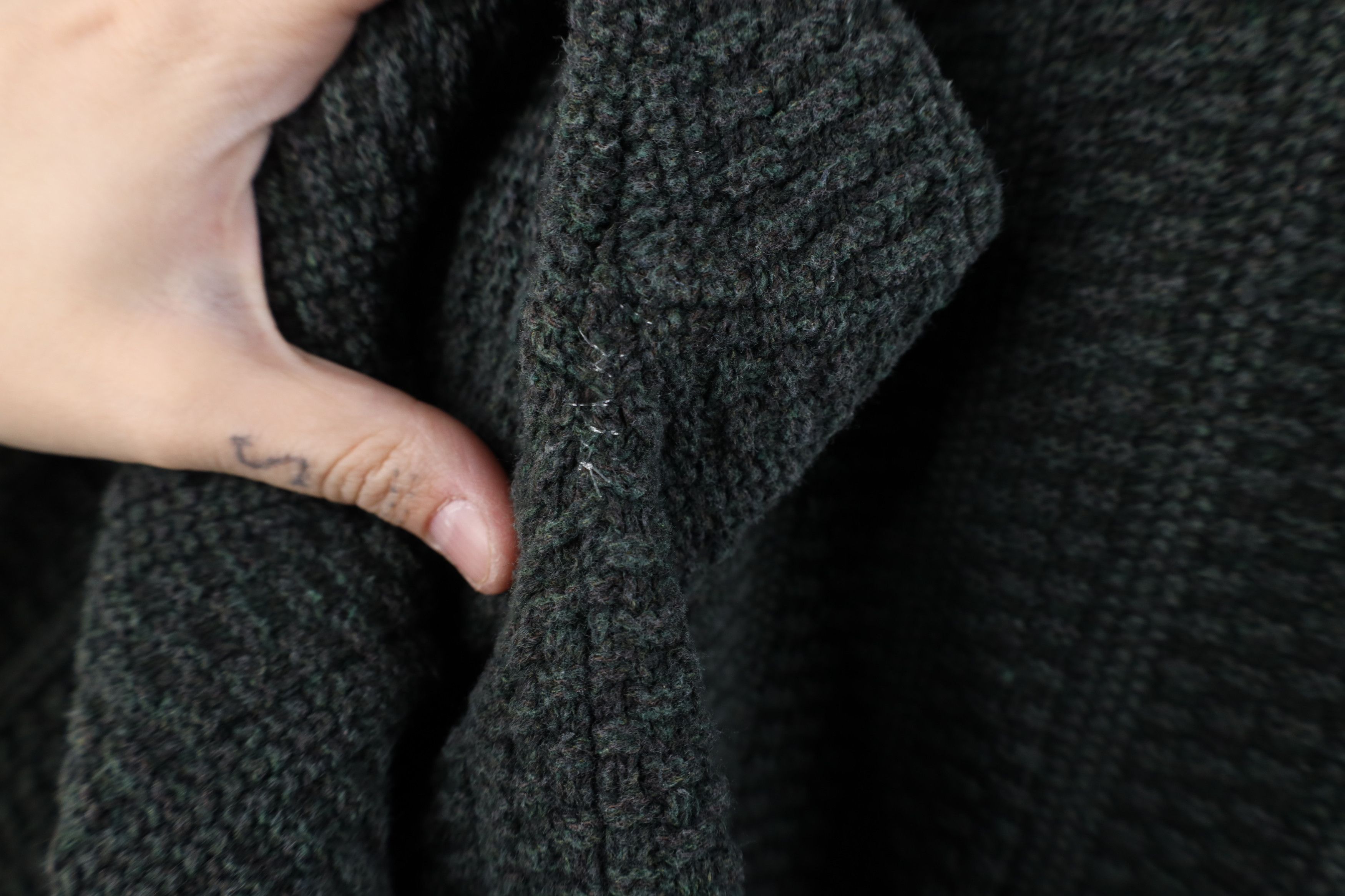 Vintage Vintage 90s Streetwear Textured Knit Sweater Green USA Size US XL / EU 56 / 4 - 6 Thumbnail