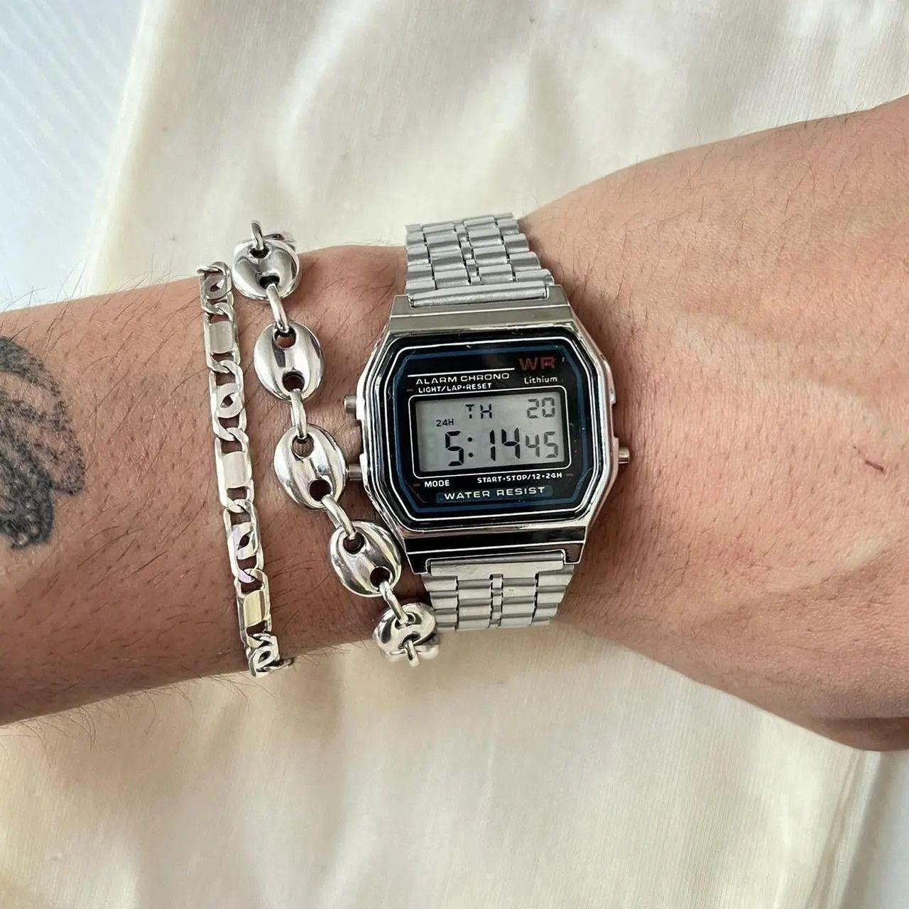 Jewelry × Vintage y2k 2000s vintage style stainless steel silver digital watch Size ONE SIZE - 8 Thumbnail