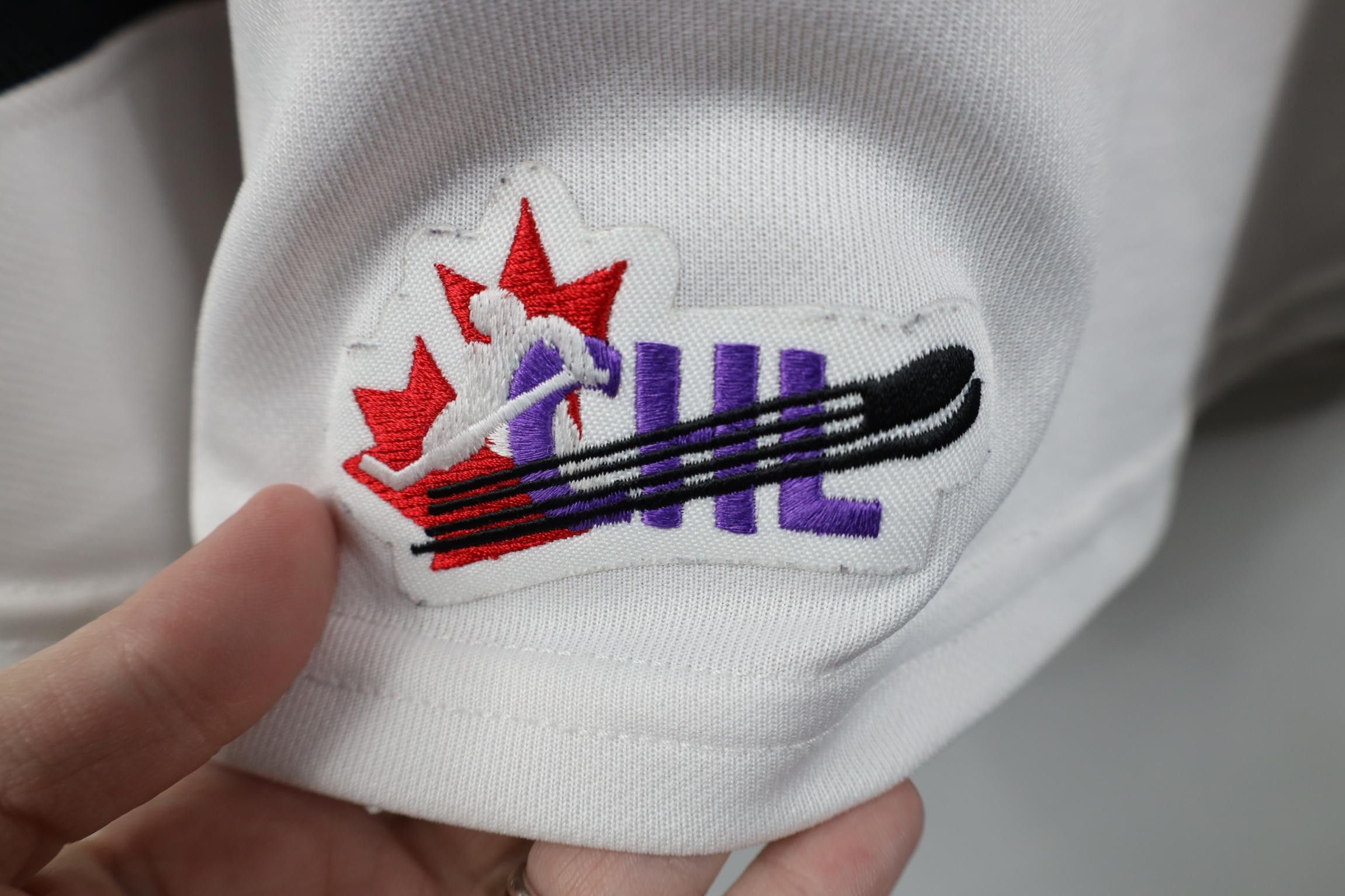 Reebok Vintage Reebok WHL CHL Portland Winterhawks Hockey Jersey Size US XXL / EU 58 / 5 - 16 Thumbnail