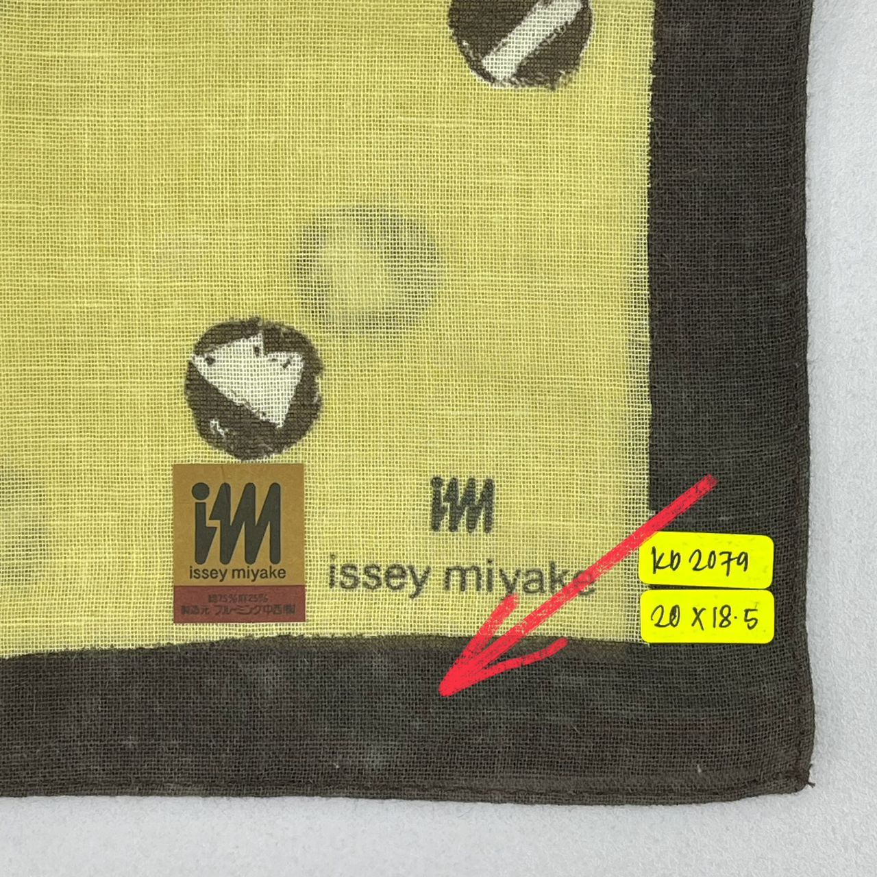 Issey Miyake × Vintage Issey Miyake Handkerchief/Neckerchief/Bandana-KD2079 Size ONE SIZE - 11 Thumbnail
