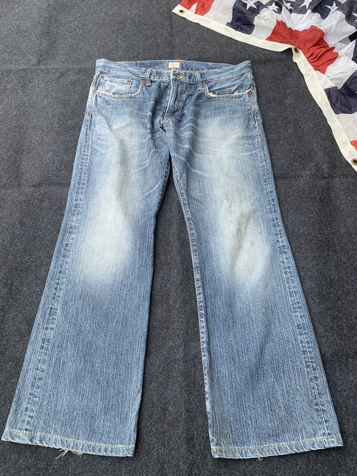 Edwin Flare Edwin Lot 505 x 511 non selvedge.made in Japan. Size US 36 / EU 52 - 1 Thumbnail