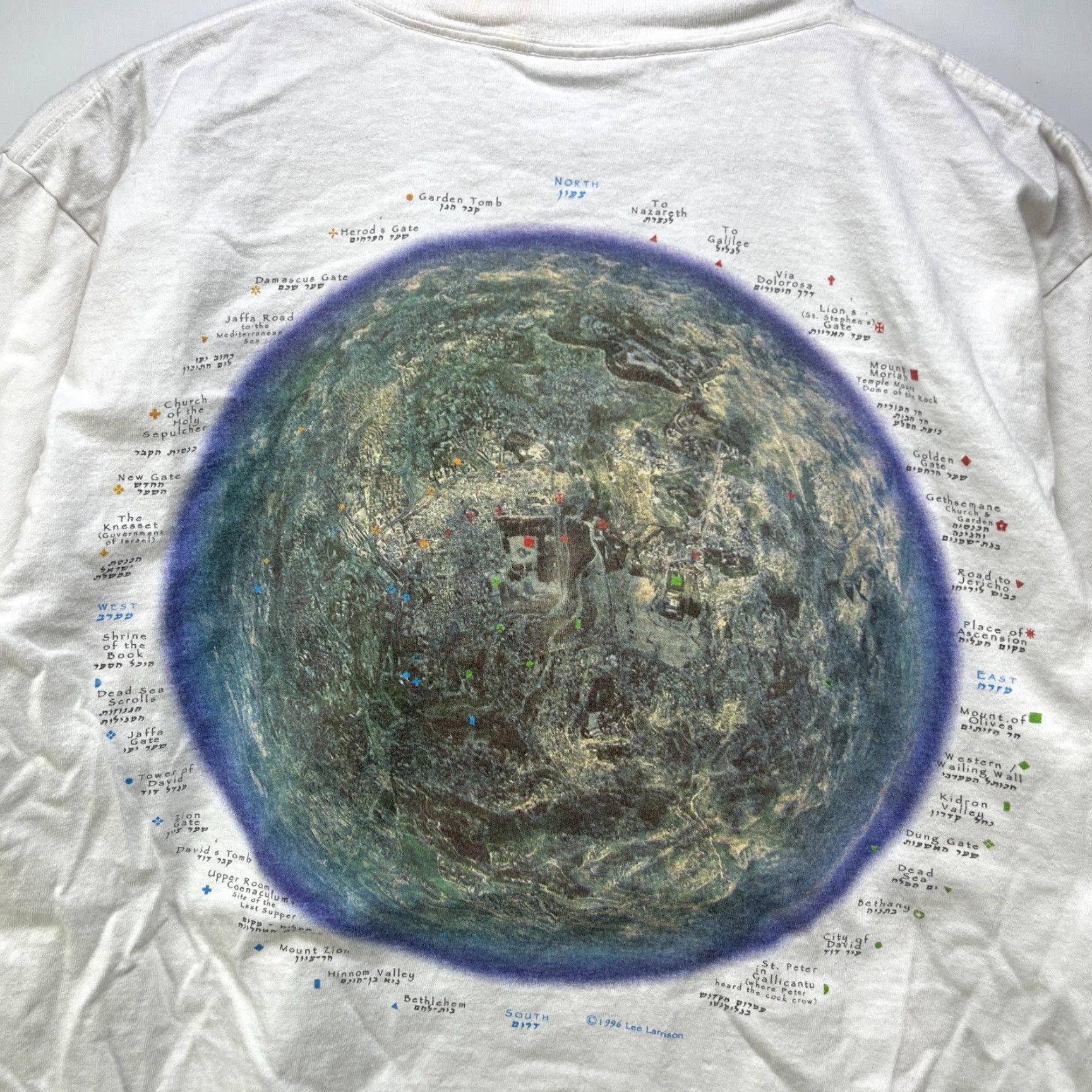 Vintage VINTAGE Jerusalem Earth Hebrew Jewish Israel T Shirt Large Mens White Cotton Short Sleeve Crew Neck 90s Size US L / EU 52-54 / 3 - 2 Thumbnail