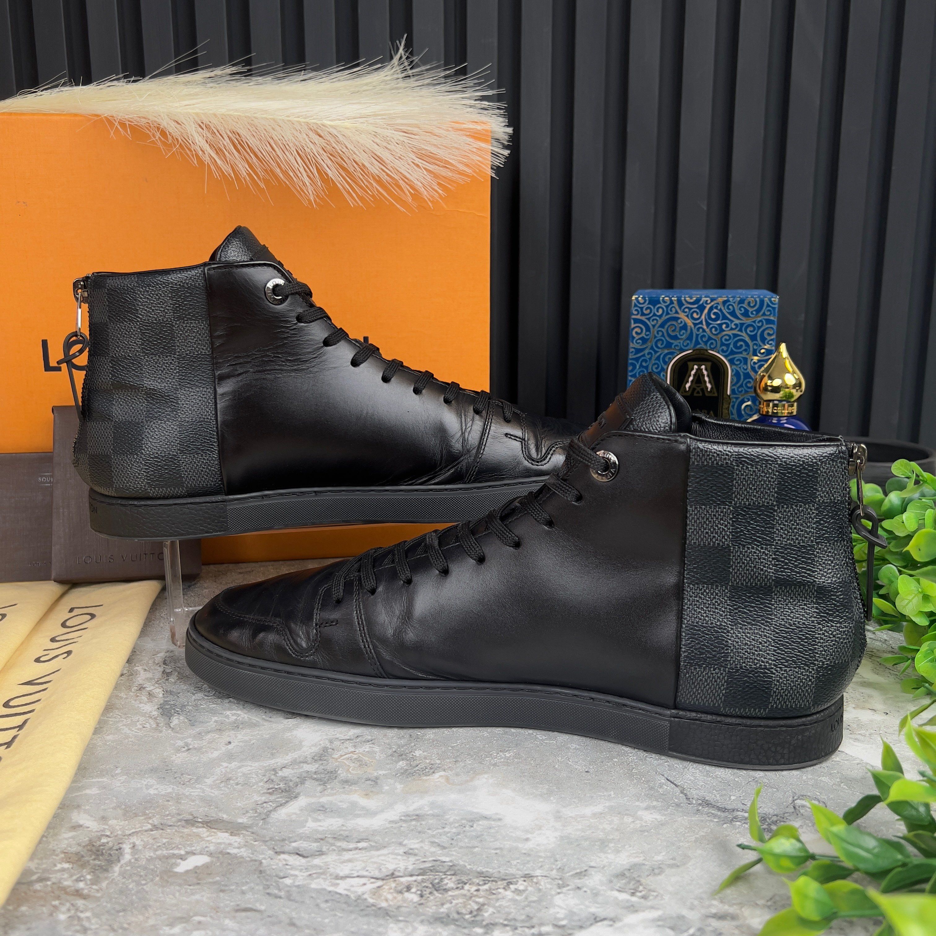 Louis Vuitton Louis Vuitton Line Up Sneakers Damier Leather Size US 9.5 / EU 42-43 - 7 Thumbnail