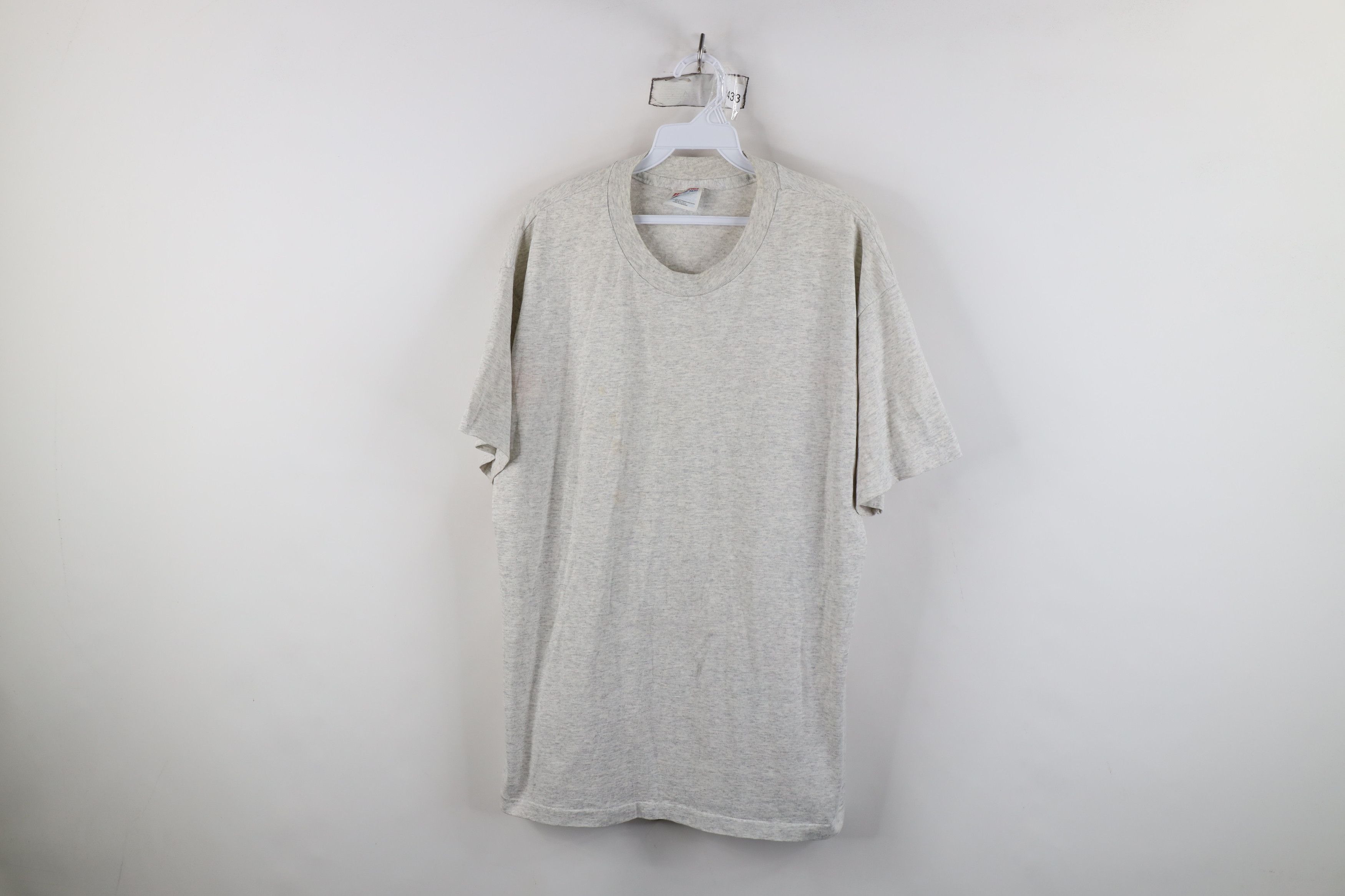 Hanes Vintage 90s Hanes Heavyweight Blank T-Shirt Heather Gray USA Size US L / EU 52-54 / 3 - 1 Thumbnail