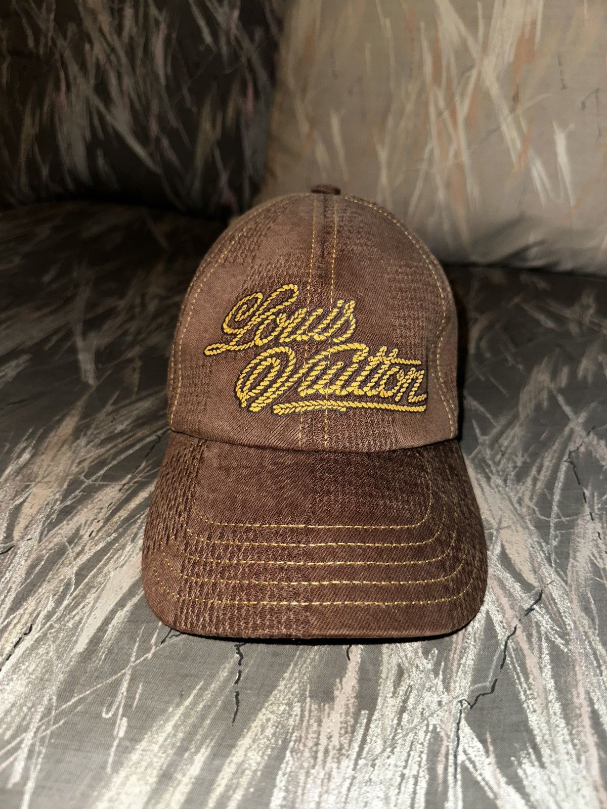 Louis Vuitton Louis Vuitton Damier hat Size ONE SIZE - 1 Thumbnail