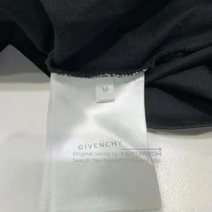 Givenchy Givenchy SS22 Logo Embroidery Solid Short Sleeve T-shirt. Size US M / EU 48-50 / 2 - 2 Thumbnail
