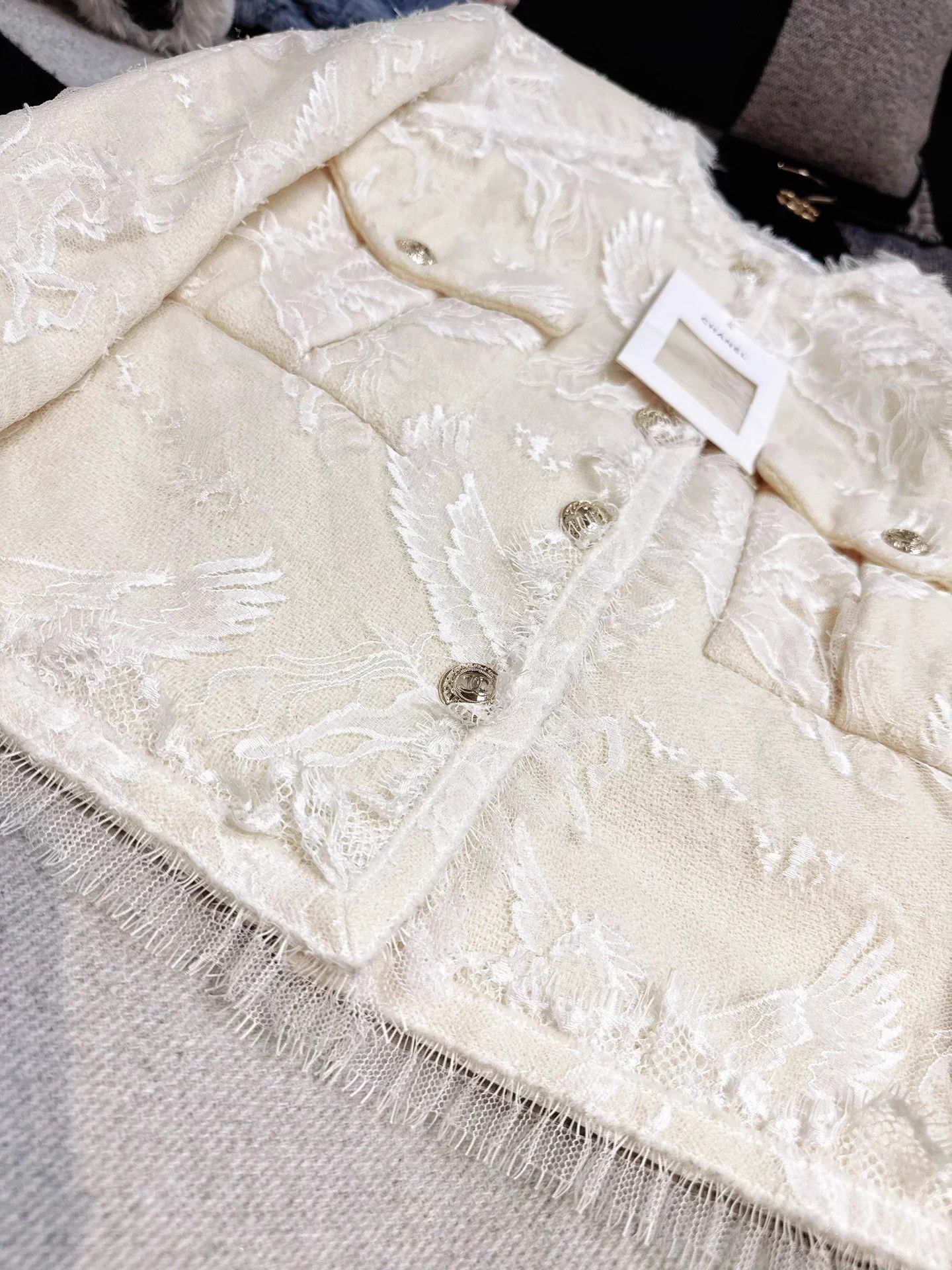 Chanel Chanel 20K Equestrian Ivory Lace Tweed Jacket FR36 Size XS / US 0-2 / IT 36-38 - 5 Thumbnail
