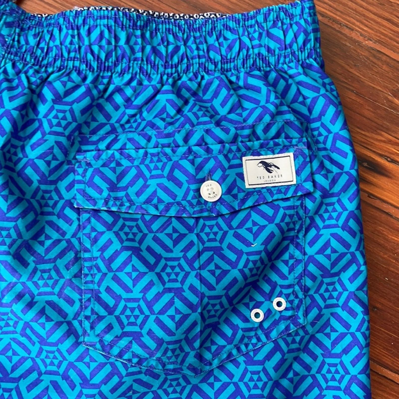 Ted Baker Ted Baker lined geometric print swim trunks sz 7 Size US 36 / EU 52 - 5 Thumbnail