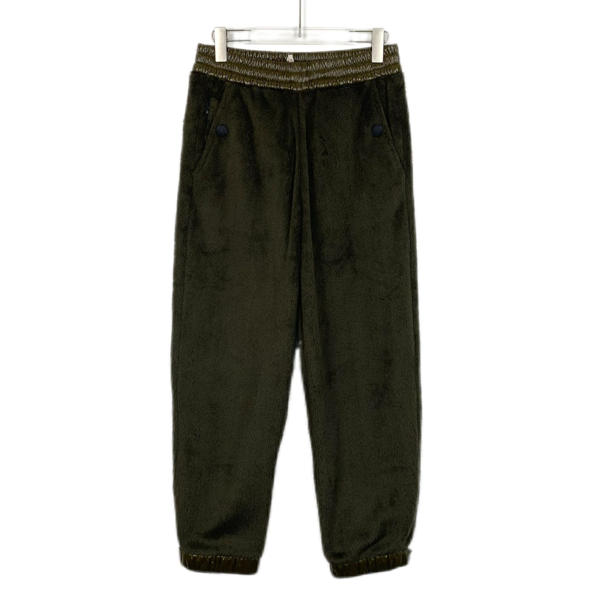 Moncler Moncler Grenoble Military Green Plush Casual Trousers With E Size 25" / US 0 / IT 36 - 1 Thumbnail