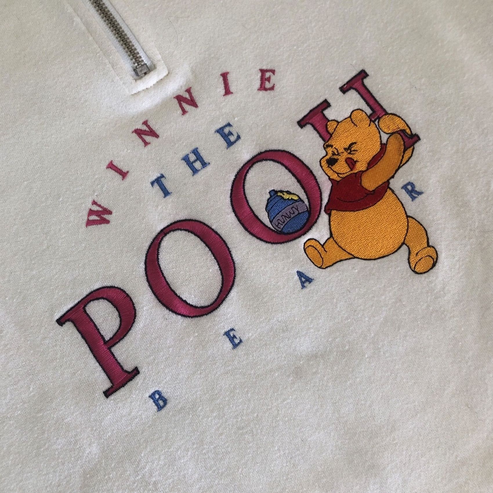 Vintage VINTAGE Disney Winnie The Pooh 1/4 Zip Embroidered Sweatshirt XL Women White Pooh 100 Acre Collection 90s Animals Logo Pullover Sneaker? Size XL / US 12-14 / IT 48-50 - 2 Thumbnail