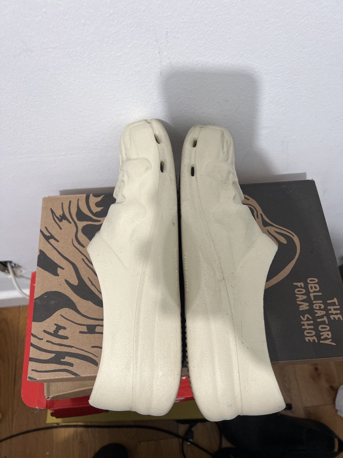 Warren Lotas Bone obligatory foam shoe Size US 10 / EU 43 - 5 Thumbnail