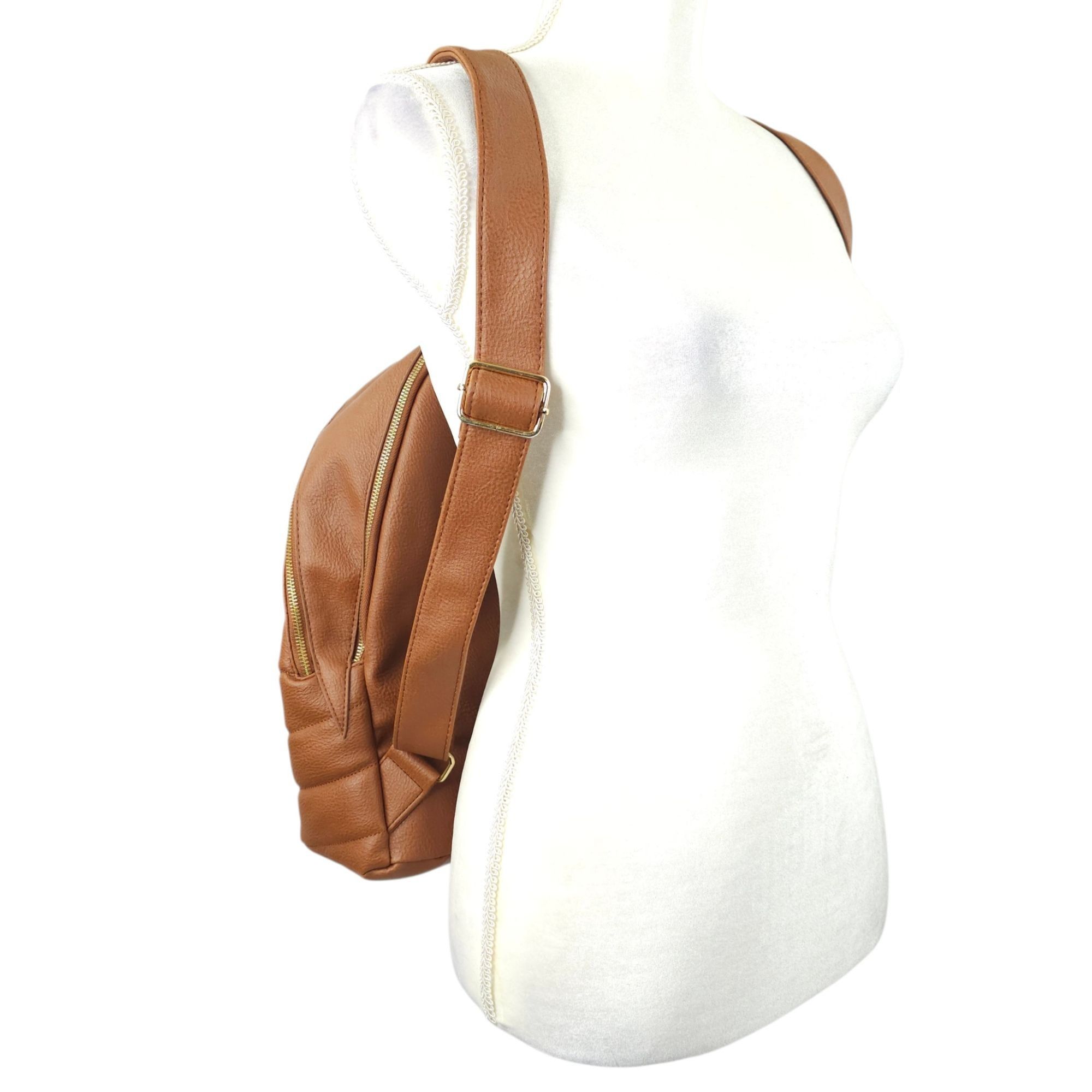 Steve Madden Steve Madden Bejewel Backpack Chevron Quilting Faux Leather Size ONE SIZE - 8 Thumbnail
