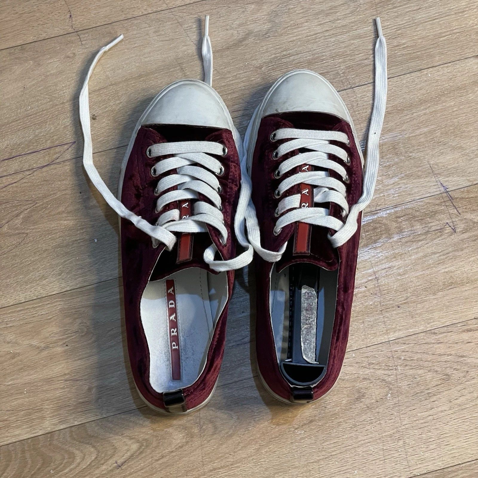 Prada Share Prada Sport Sneakers velvet Low Top Lace Up Cap Toe Size US 6 / IT 36 - 11 Thumbnail