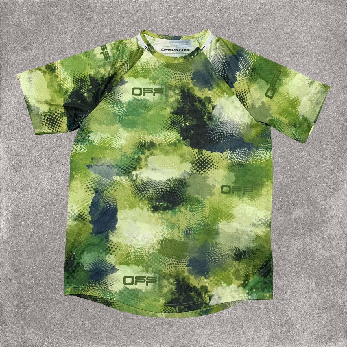 Off-White Off White Medium Active Camo Logo Green Tee Virgil Abloh Size US M / EU 48-50 / 2 - 1 Thumbnail