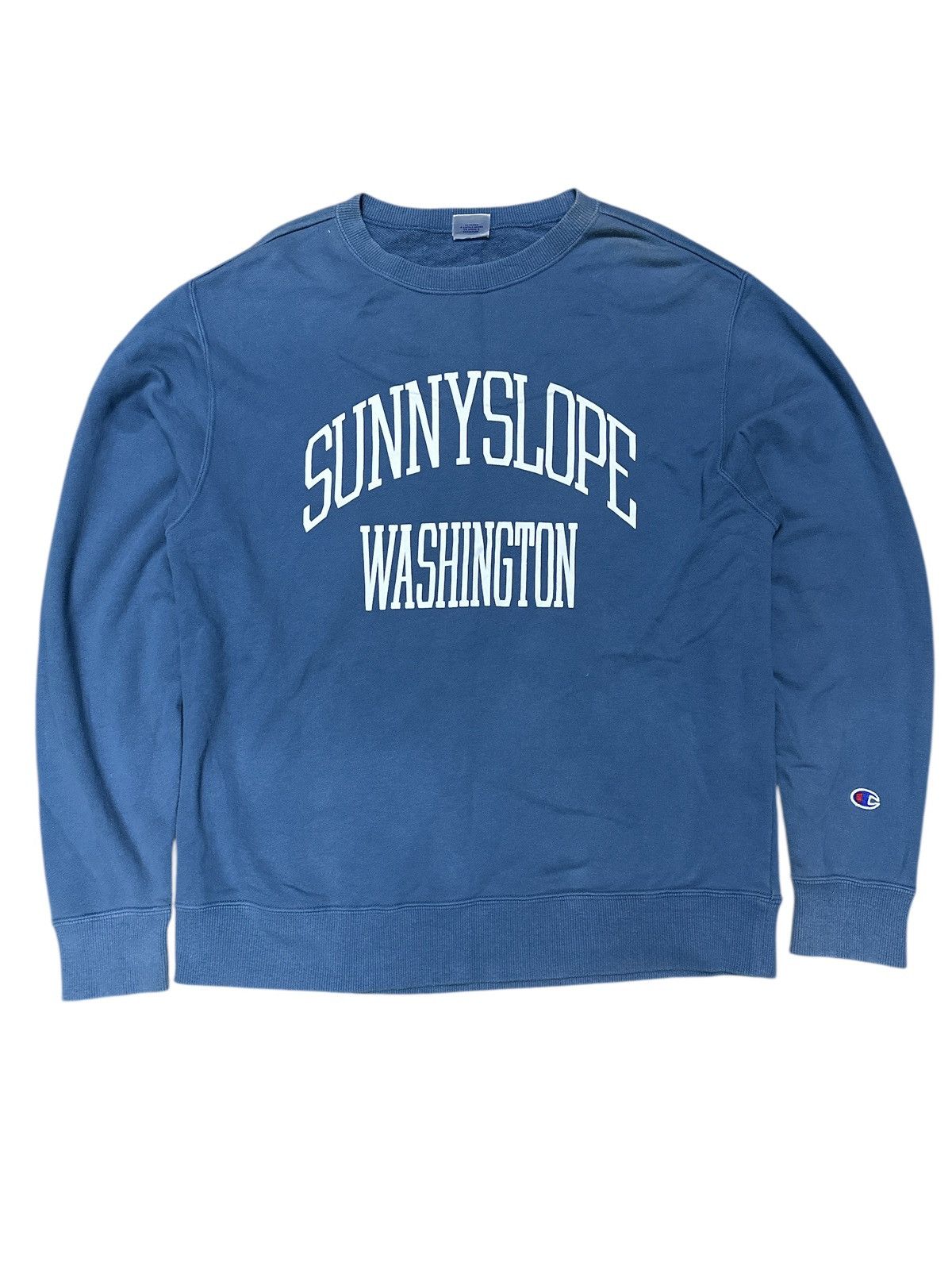 Champion Sweatshirt SunnySlope Washington.