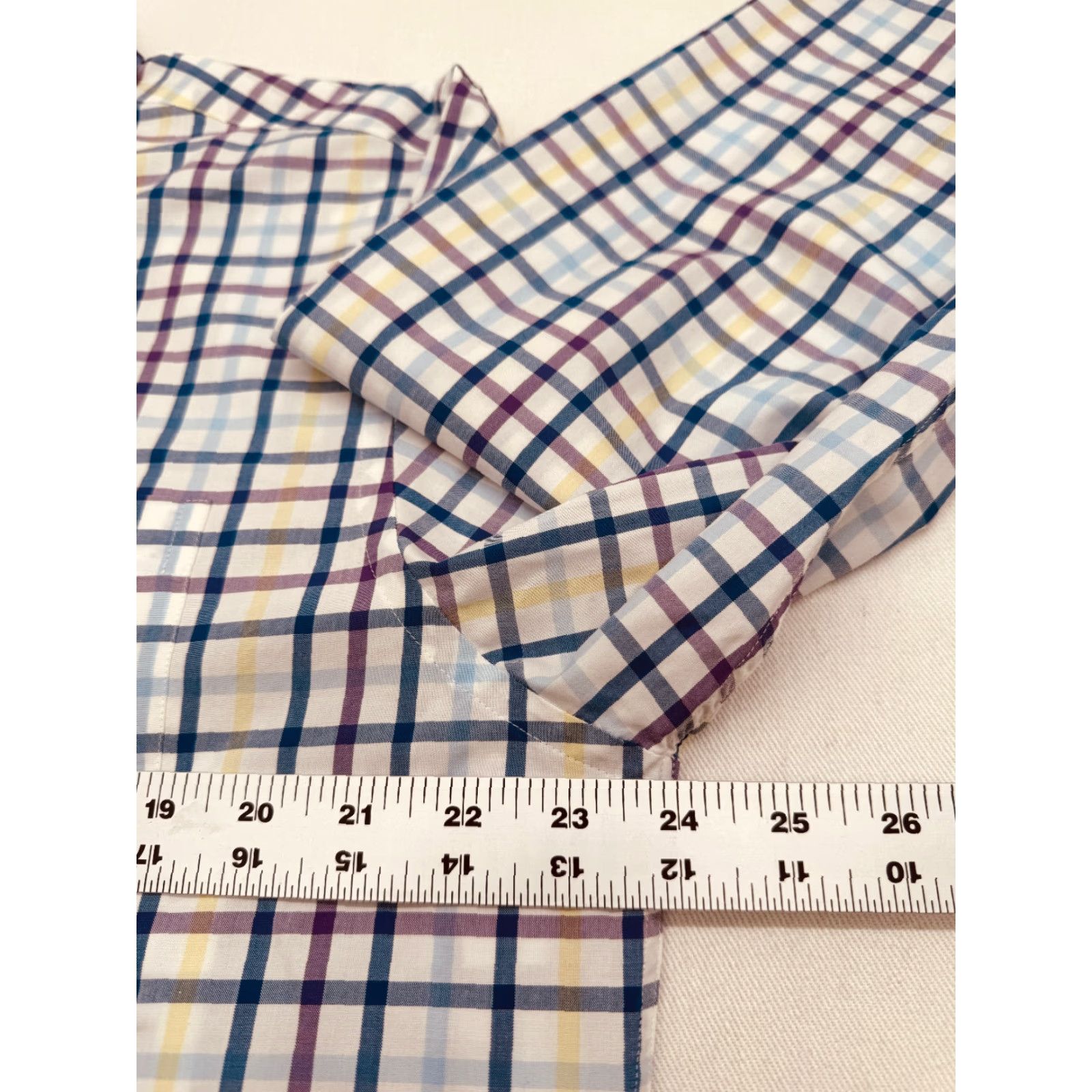 Jos. A. Bank JOS A BANK Long Sleeve Button Up Shirt Mens Large Checked Travelers Collection Multicolor Size US L / EU 52-54 / 3 - 7 Thumbnail