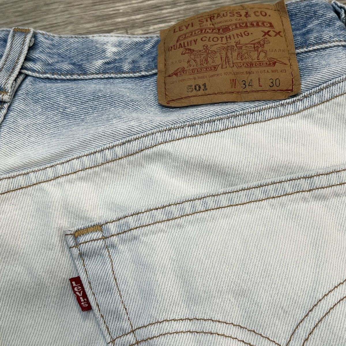 Levi's Vintage Clothing Vintage USA Levis 501 Button Fly Jeans, Light Wash Fade Size US 34 / EU 50 - 3 Thumbnail