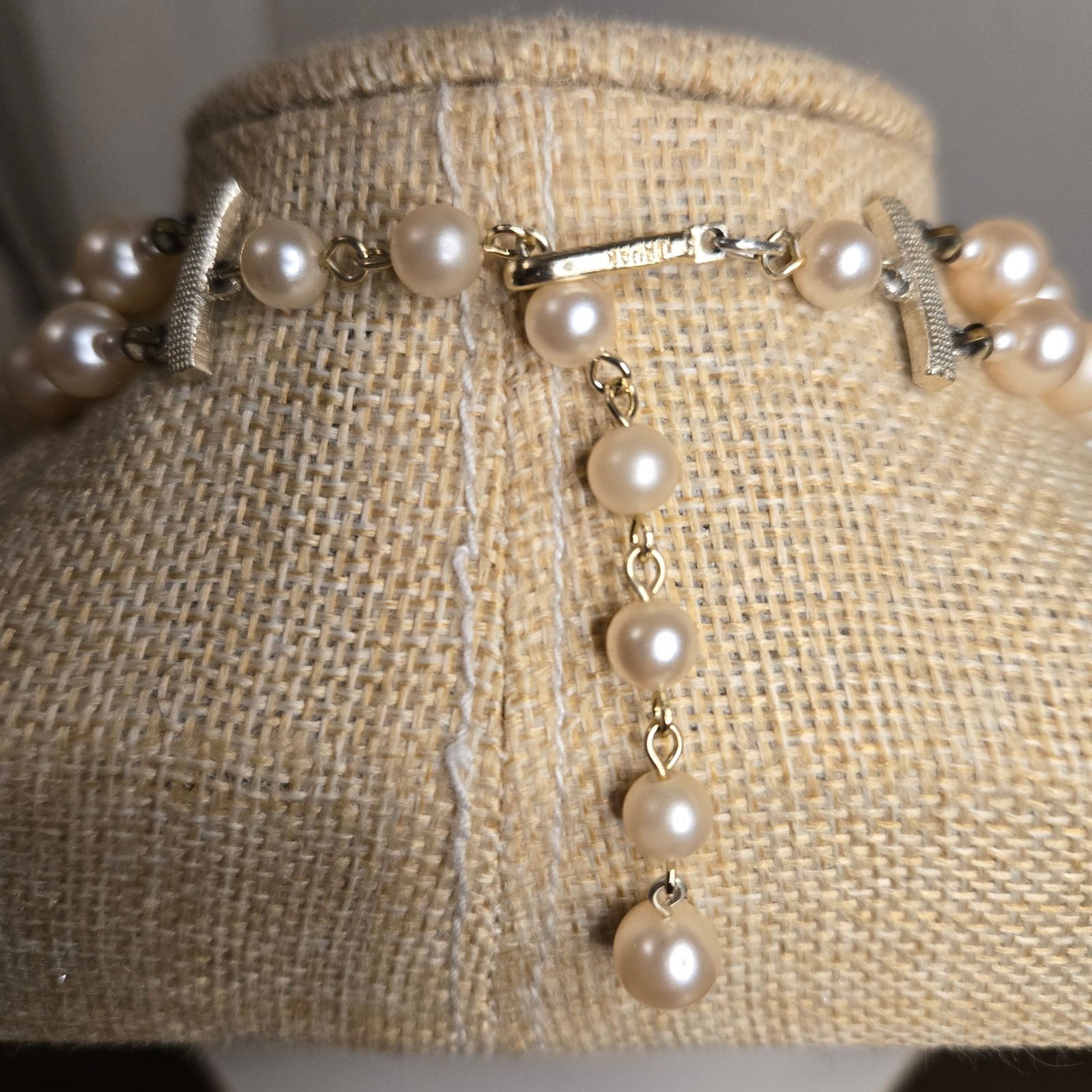 Vintage Vintage Japan Faux Pearl Necklace, Ornate Estate Glam Size ONE SIZE - 6 Thumbnail