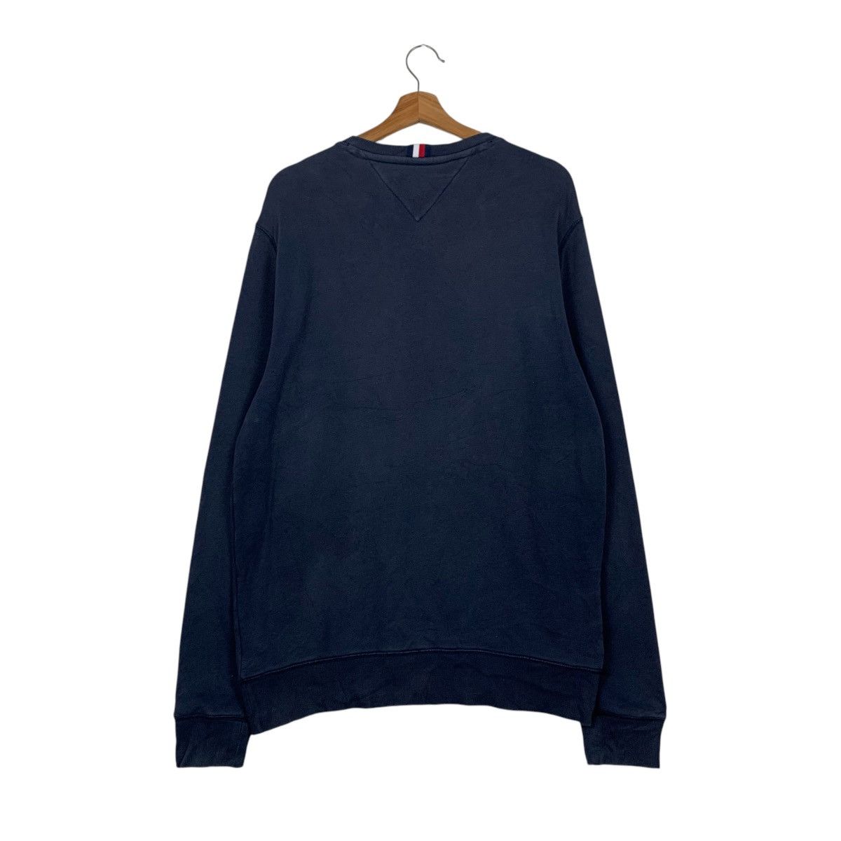 Tommy Hilfiger TOMMY HILFIGER Small Logo Crewneck Sweatshirt #2402-C108 Size US L / EU 52-54 / 3 - 7 Thumbnail