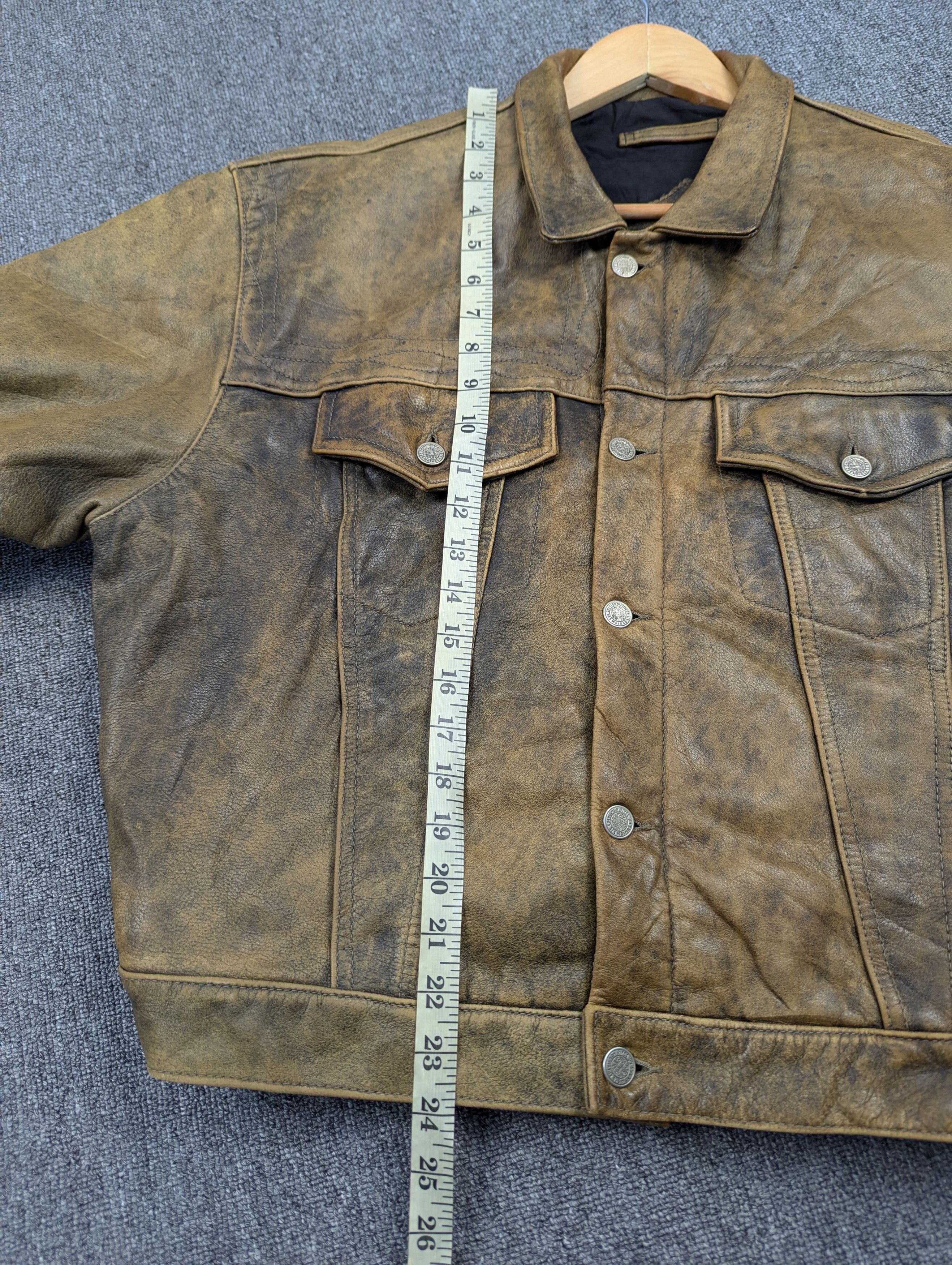 Chevignon Vintage 80s W.R.D Chevignon Patina Distressed Leather Jacket Size US L / EU 52-54 / 3 - 18 Thumbnail