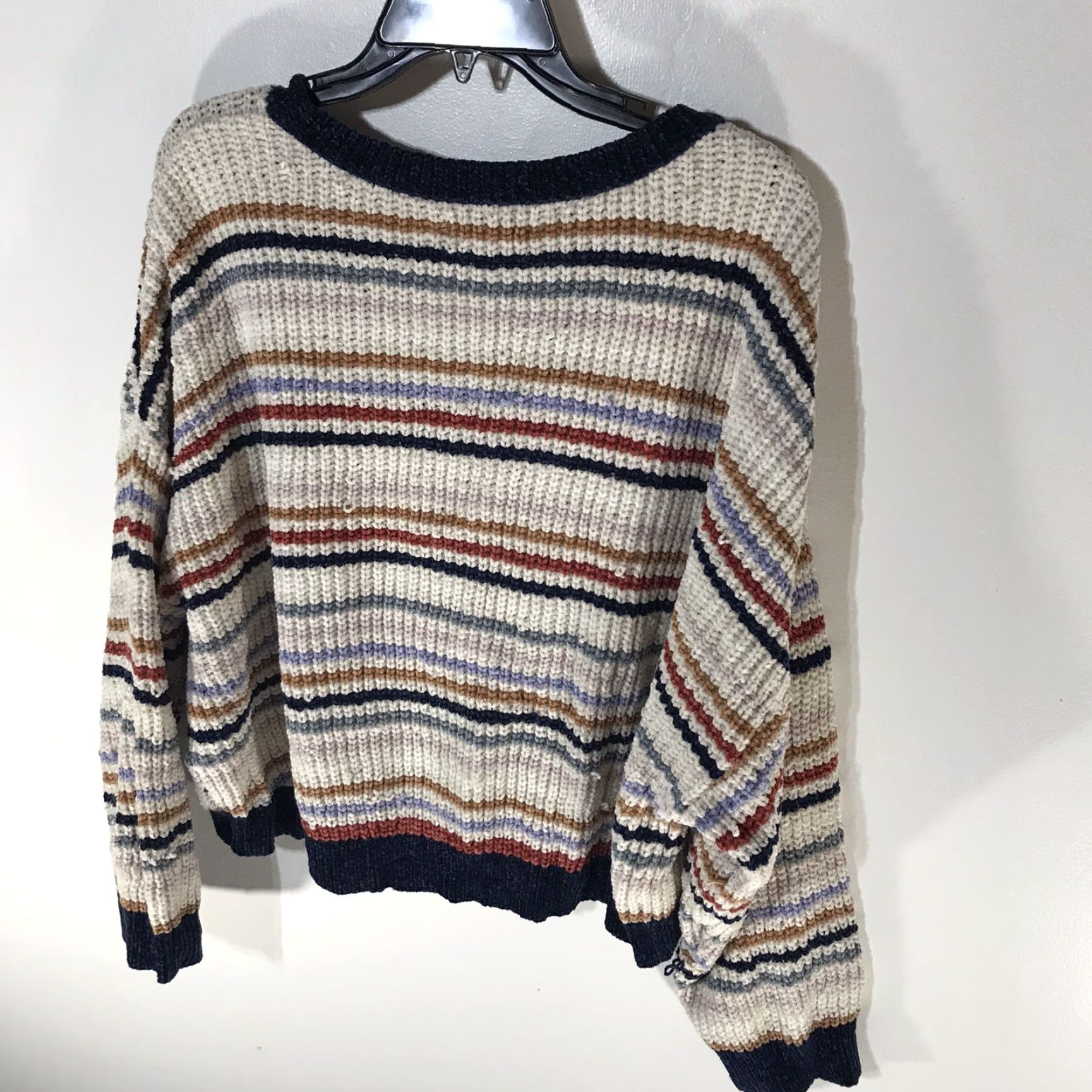 American Eagle Outfitters American Eagle Womens Pullover Sweater Cropped V-Neck Long Sleeve XL Multicolor Knit Casual Fall Winter Size XL / US 12-14 / IT 48-50 - 2 Thumbnail