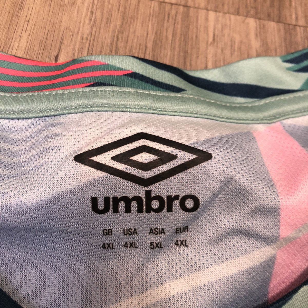 Umbro Ipswich town umbro training jersey Size US XXL / EU 58 / 5 - 6 Thumbnail