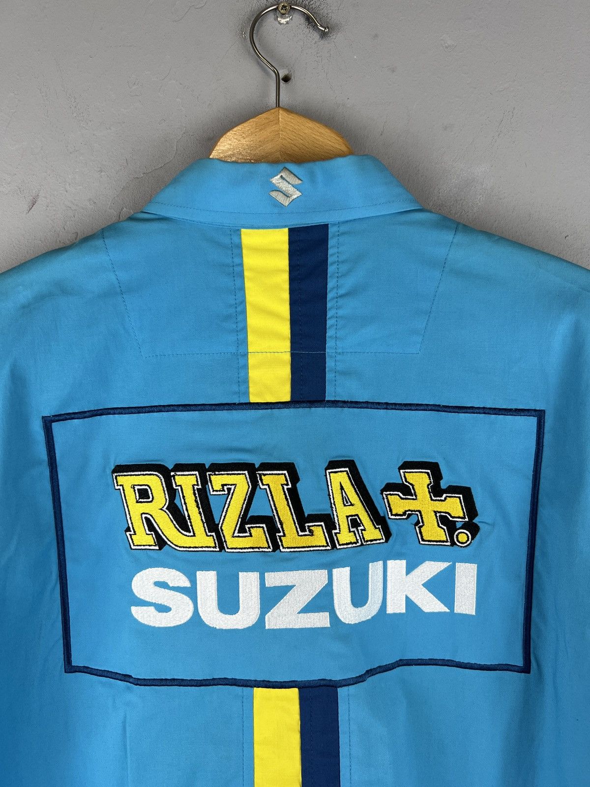 Vintage SUZUKI MOTOSPORT RUZLA + RACING MOTO GP WORKWEAR TEAM SHIRT Size US XL / EU 56 / 4 - 3 Thumbnail