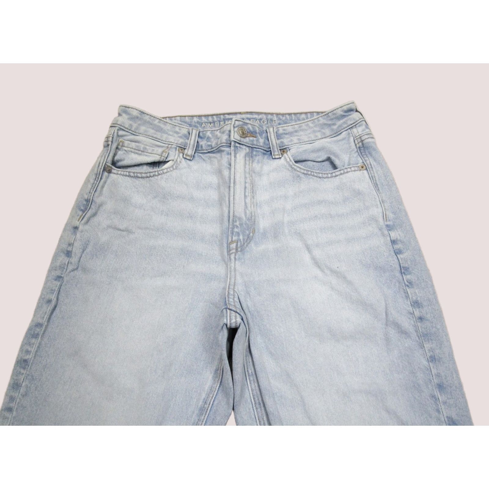 Vintage American Eagle Jeans Women 6 Light Blue High Rise 5-Pocket Denim Mom Style Tapered Pants Mens? Size 28" / US 6 / IT 42 - 1 Thumbnail