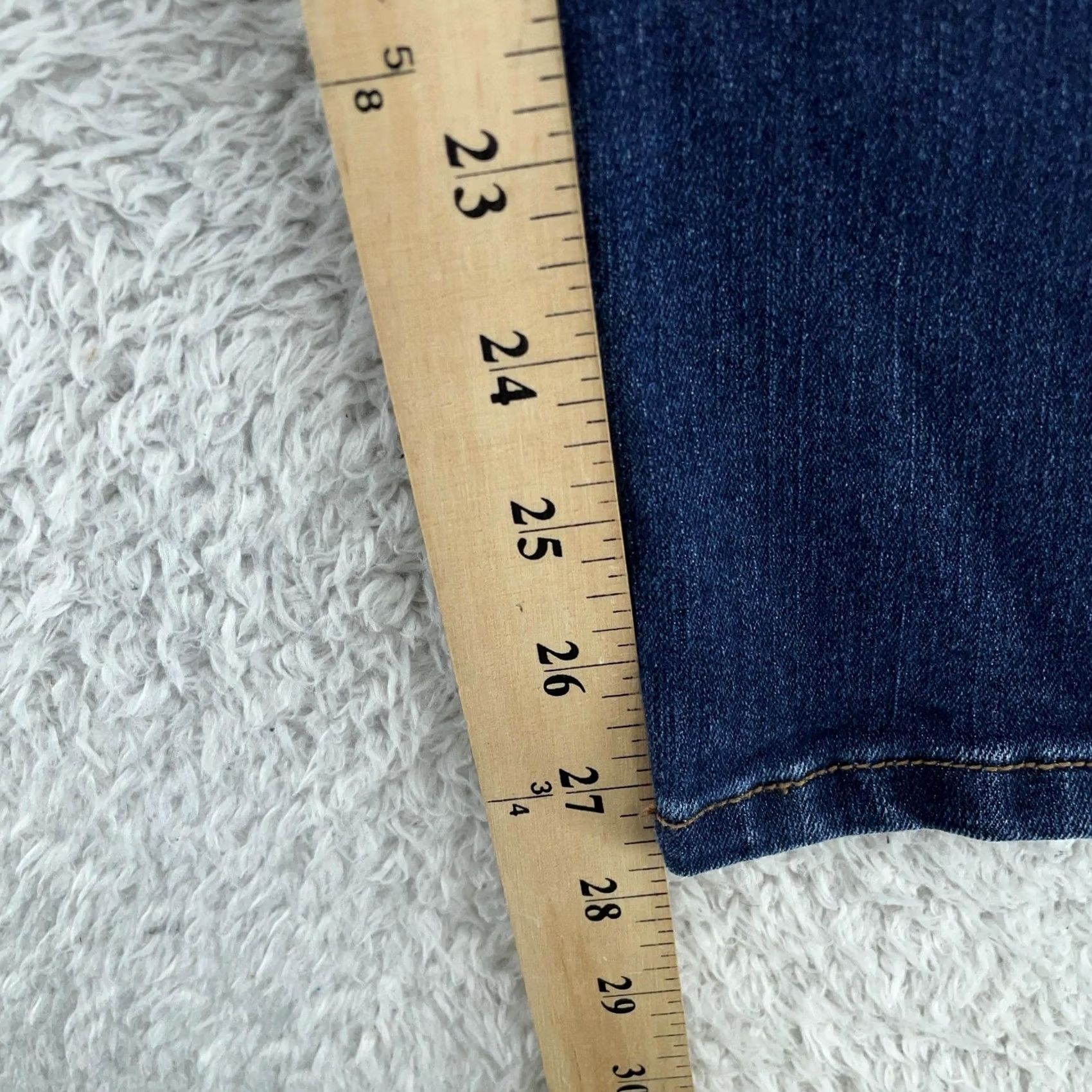 Gloria Vanderbilt Gloria Vanderbilt Jeans Womens 14P Straight Dark Wash Amanda Stretch 34x28 Size 36" / US 14 / IT 50 - 6 Thumbnail