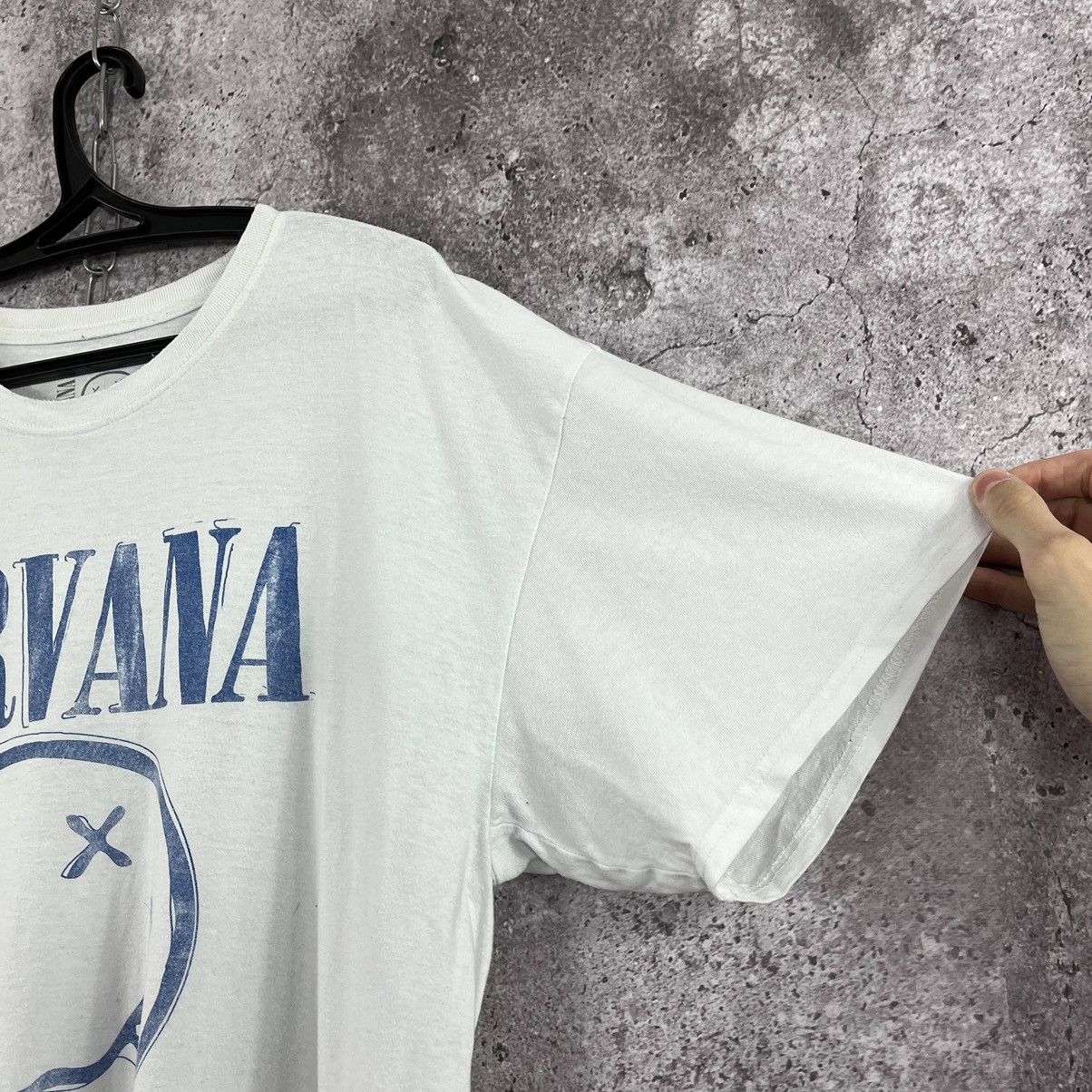 Band Tees Nirvana T-Shirt Big Logo Smile Y2K White Size Large L Size US L / EU 52-54 / 3 - 3 Thumbnail