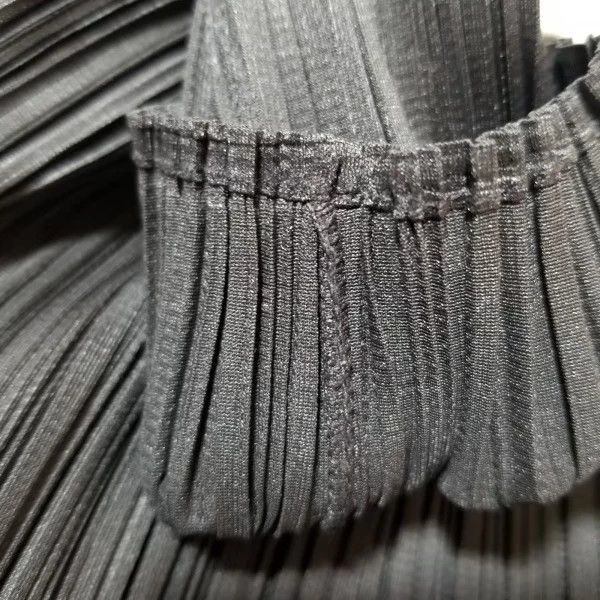 Issey Miyake Issey Miyake size:3 Grey pleated long-sleeved shirt Size L / US 10 / IT 46 - 8 Thumbnail