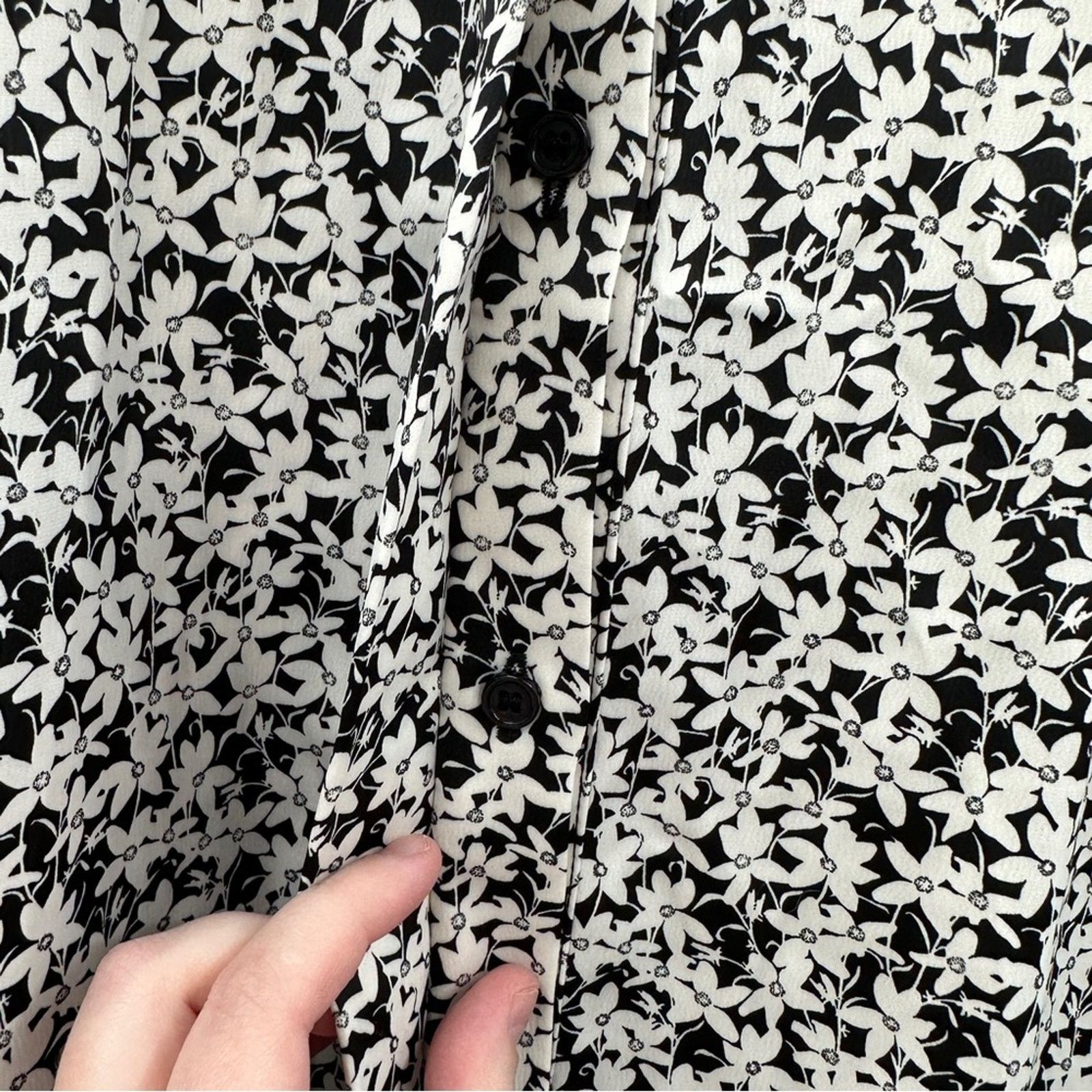 Bar III Sofia Richie x Bar III Ditsy Floral Print Long Sleeve Dress Size S / US 4 / IT 40 - 6 Thumbnail