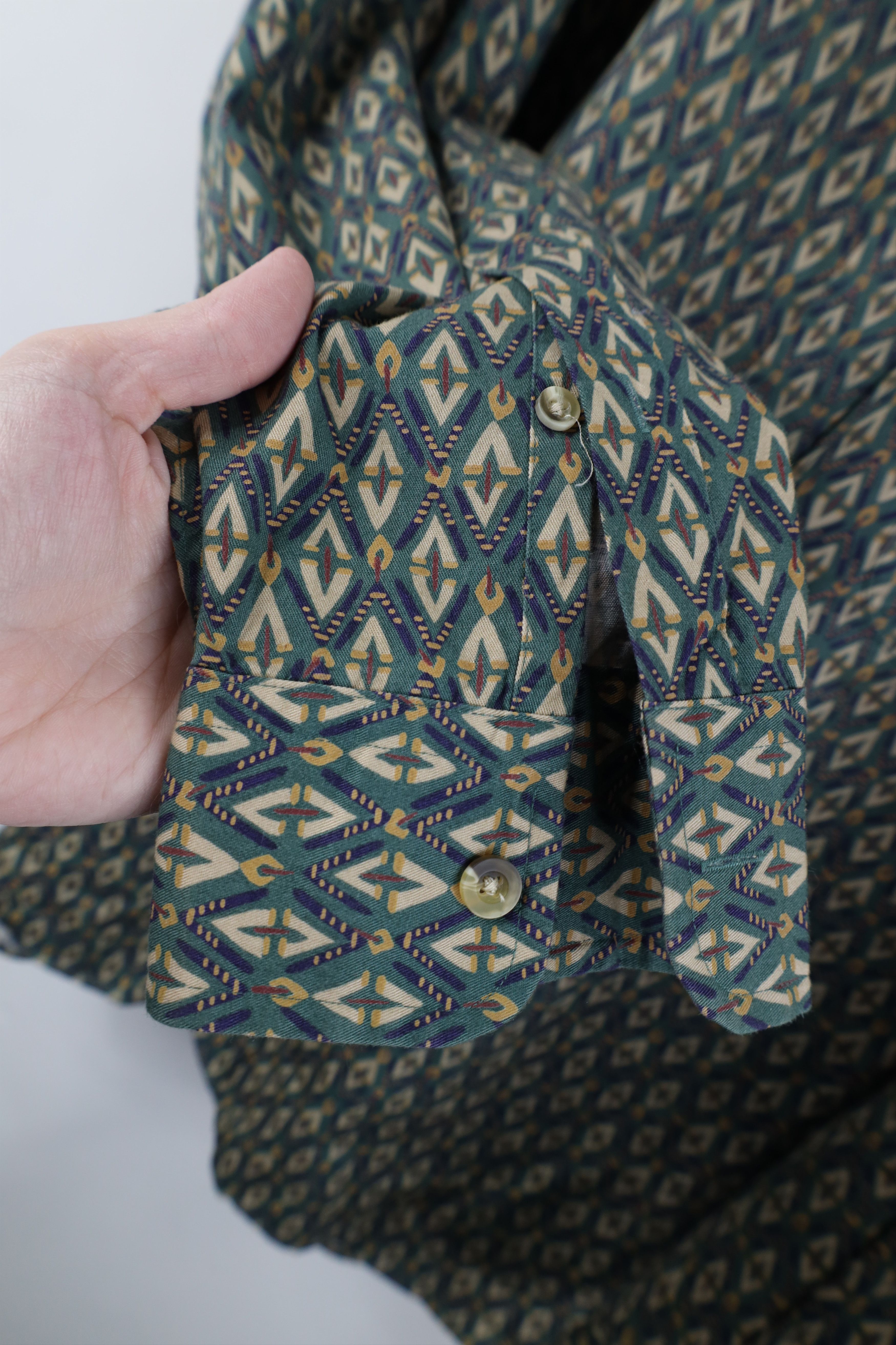 Vintage Vintage 90s Streetwear Collared Button Down Shirt Green Size US L / EU 52-54 / 3 - 8 Thumbnail