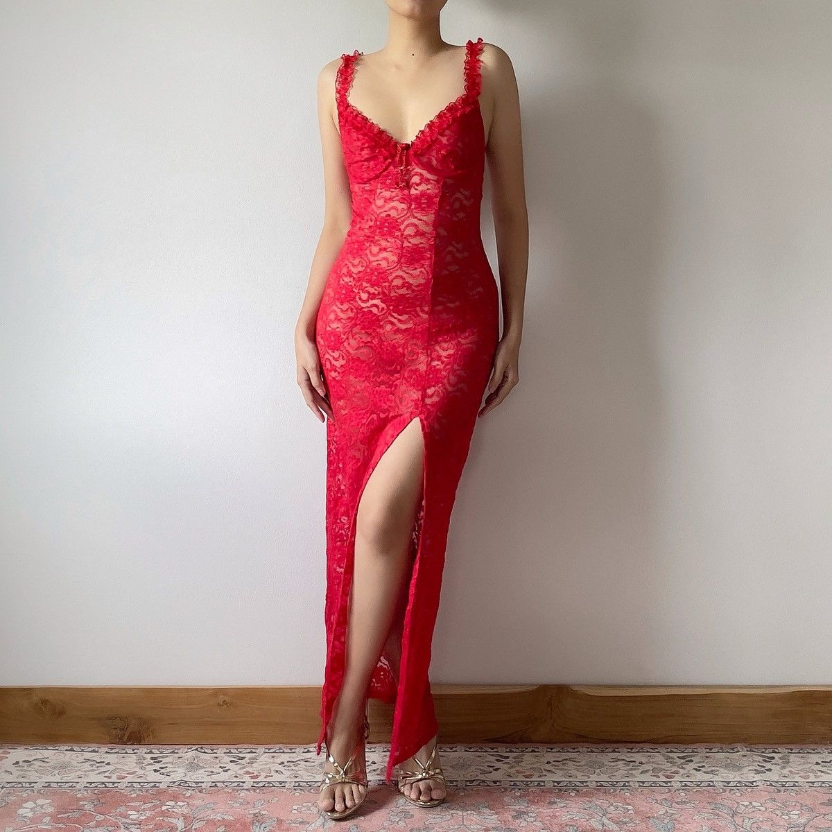 Vintage Vintage Red Lace Sheer Slip Dress (XS-S) Size S / US 4 / IT 40 - 8 Thumbnail