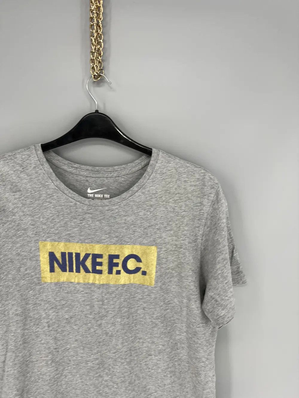 Nike Vintage 90s Nike F.C. Swoosh Logo Tee Travis Scott Style Size US L / EU 52-54 / 3 - 5 Thumbnail
