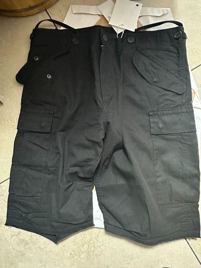 Visvim visvim size 2 black shorts 2505-Nextarrow Size US 28 / EU 44 - 1 Thumbnail