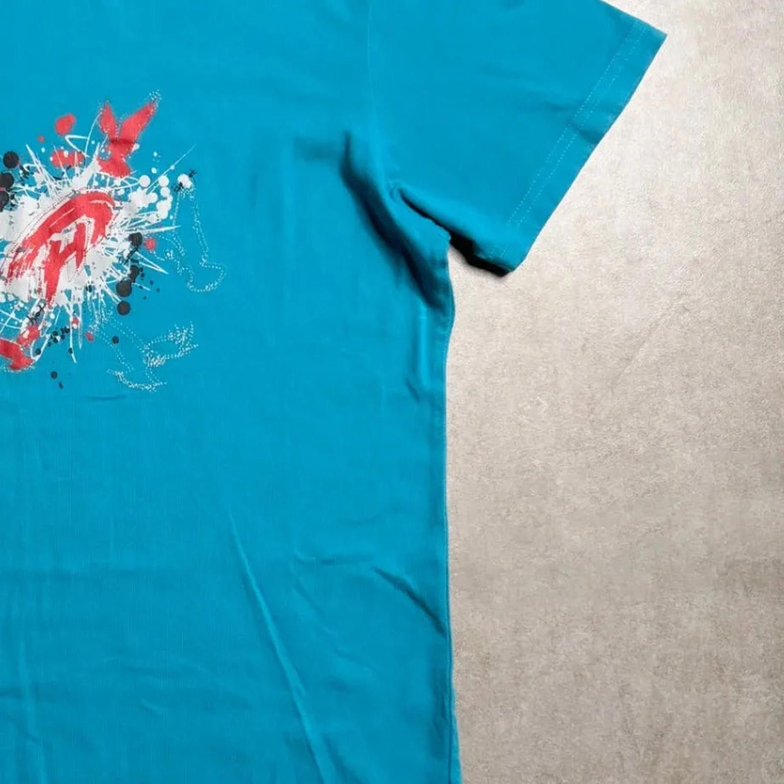 Designer Vintage Pipinghot Spray Graphic T-Shirt- L Size US L / EU 52-54 / 3 - 5 Thumbnail