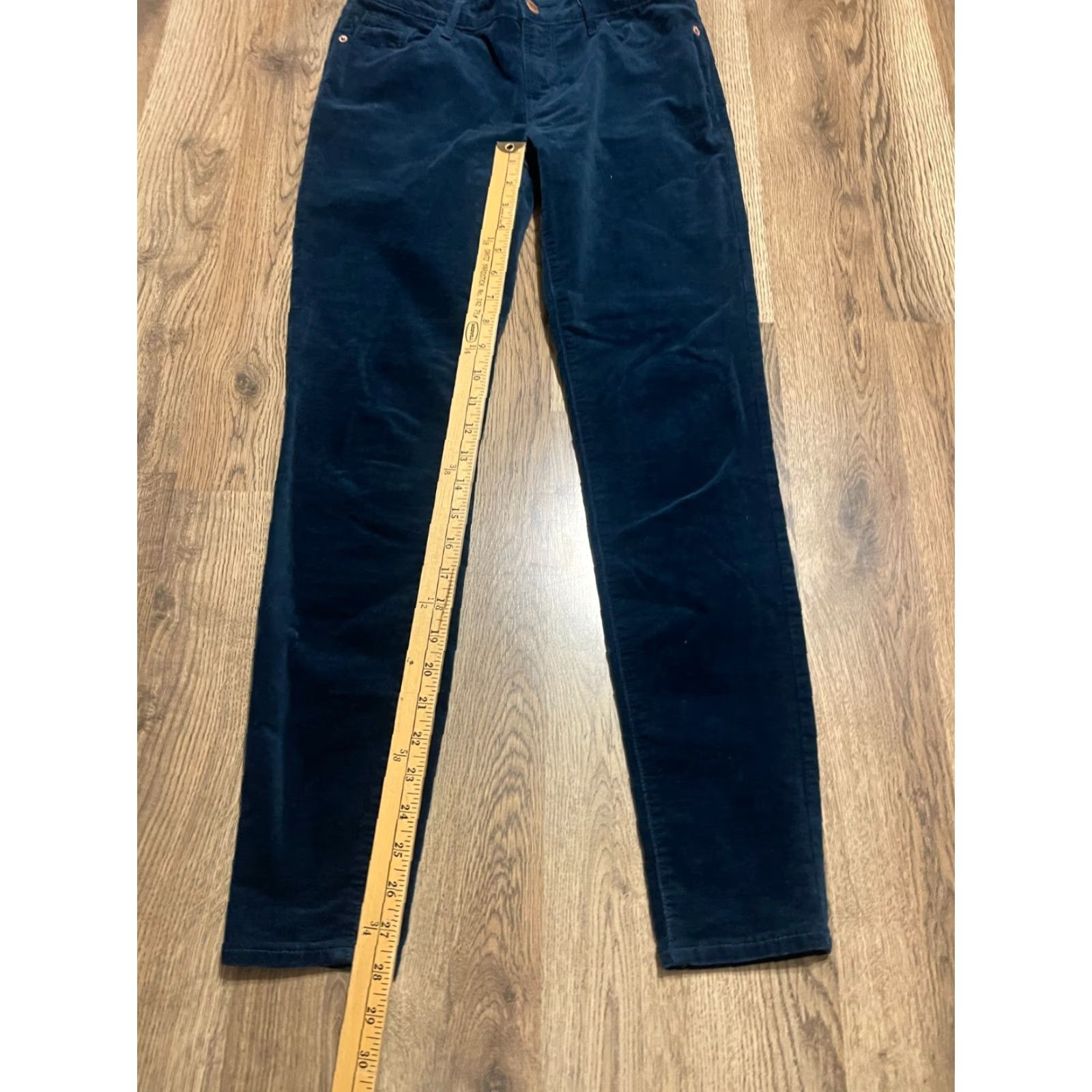Old Navy Old Navy Jeans Women's Size 27 Blue Denim Rockstar Mid Rise Straight Leg Size 27" / US 4 / IT 40 - 5 Thumbnail