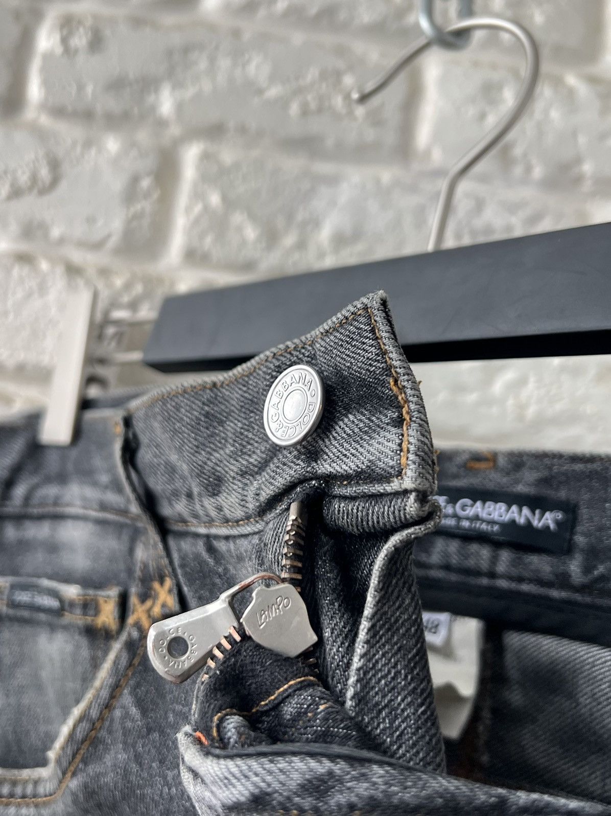 Dolce & Gabbana Dolce&Gabbana Washed Logo Denim Jeans size 48 Size US 32 / EU 48 - 8 Thumbnail