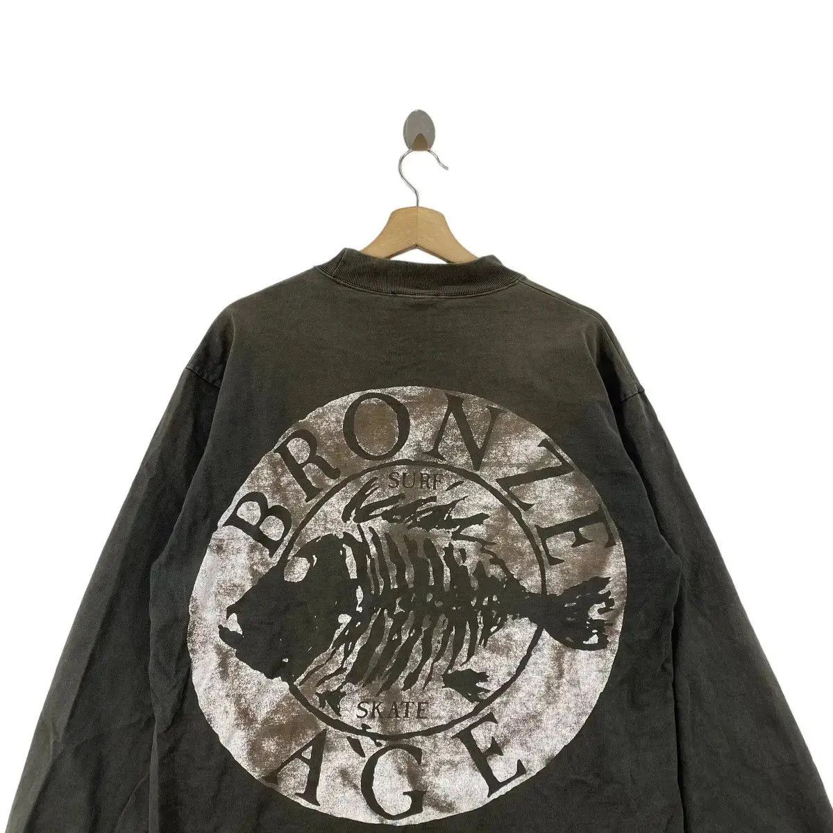Vintage Vintage 90’ BRONZE AGE SKATE SURF Distress Trash Tee Shirt Size US XL / EU 56 / 4 - 2 Thumbnail