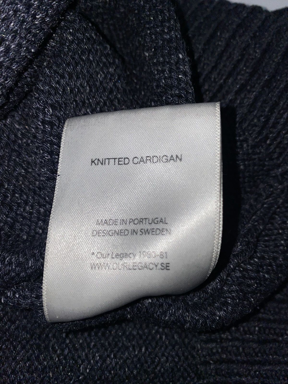 🚨 Out Legacy 1980-81 100% silk knitted cardigan sweater