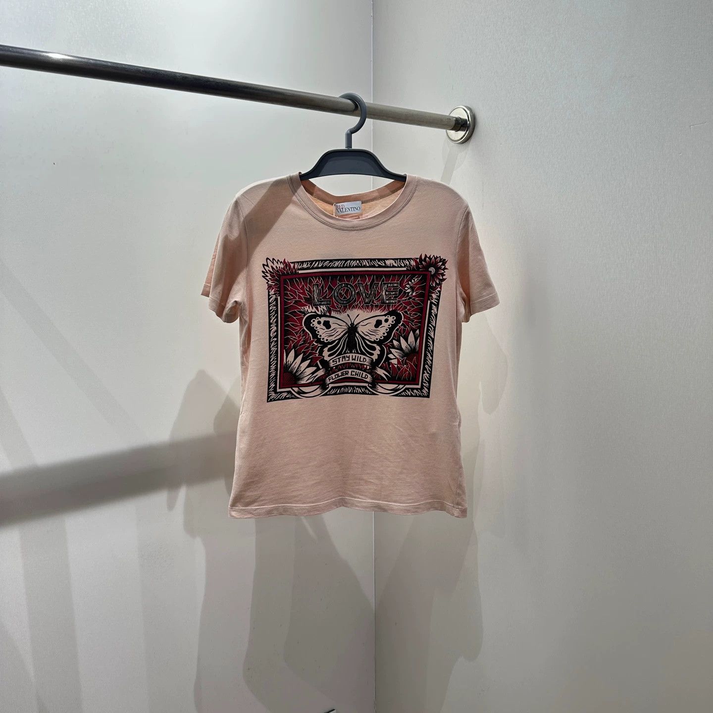 Valentino Valentino apr421 Bfly Ltr Prnt Short Tee XS Cotton Size XS / US 0-2 / IT 36-38 - 1 Thumbnail
